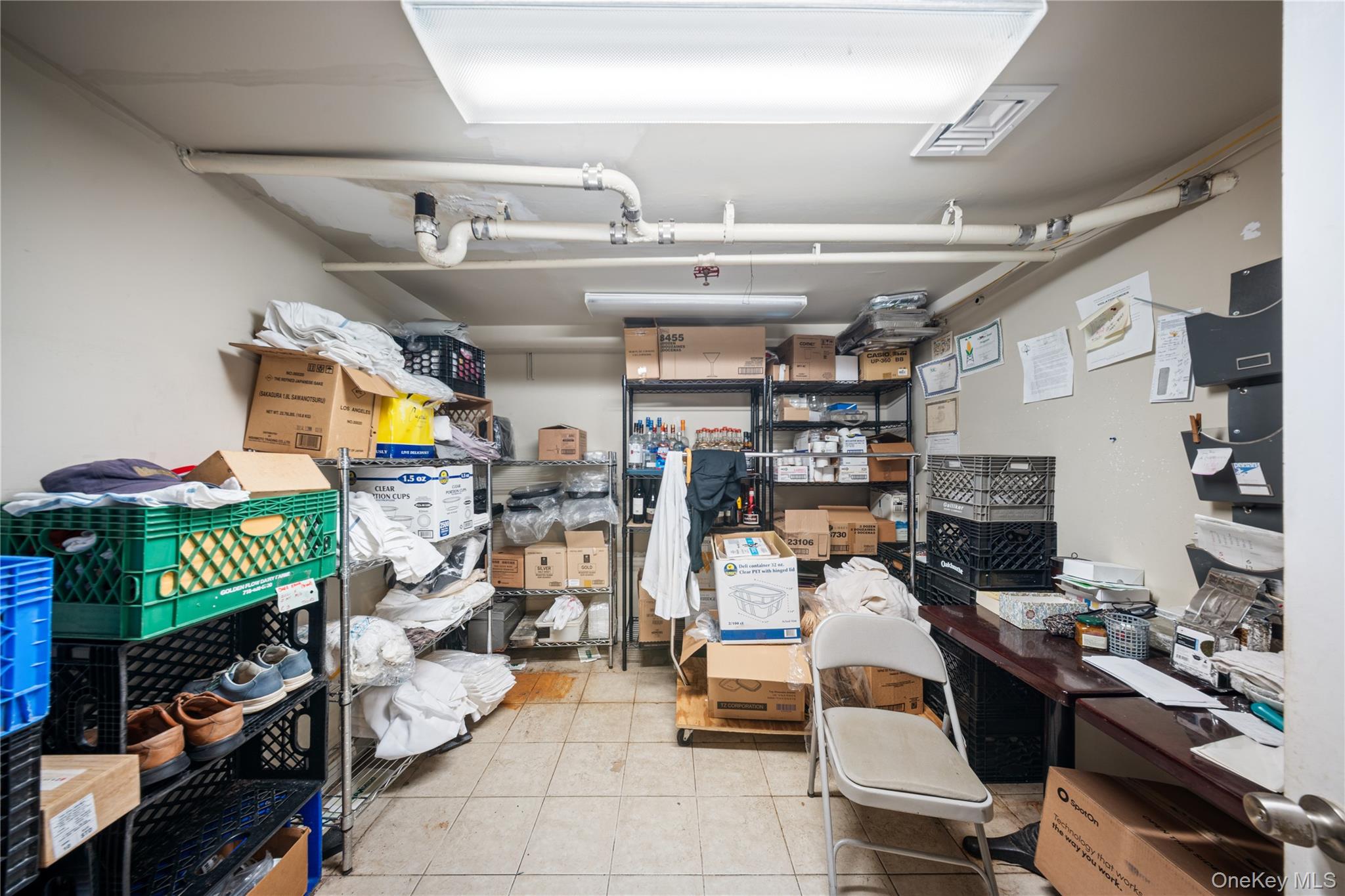 77 Middle Neck Rd, Great Neck, NY 11021