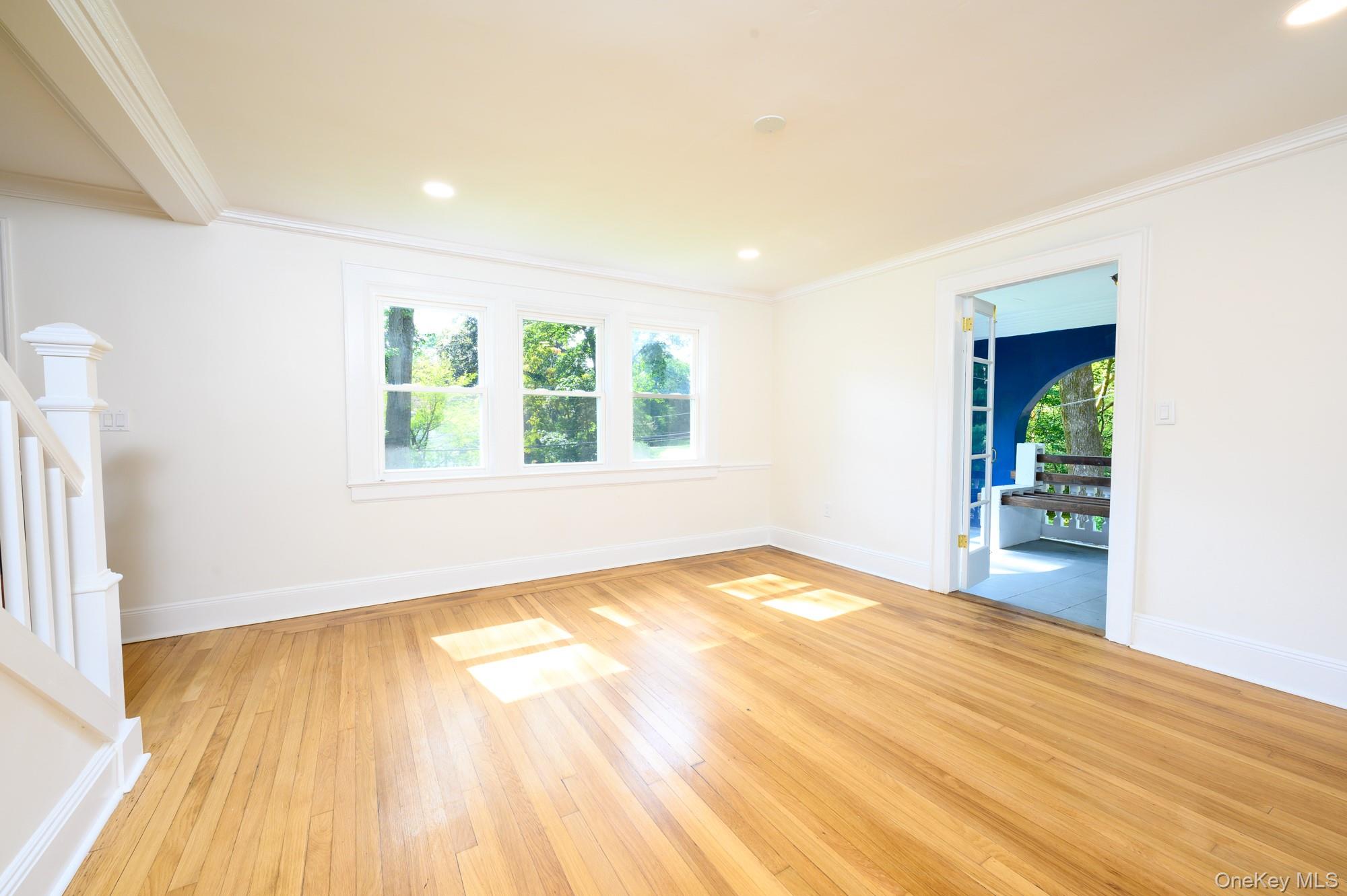 15 Ranger Place, New Rochelle, NY 10804