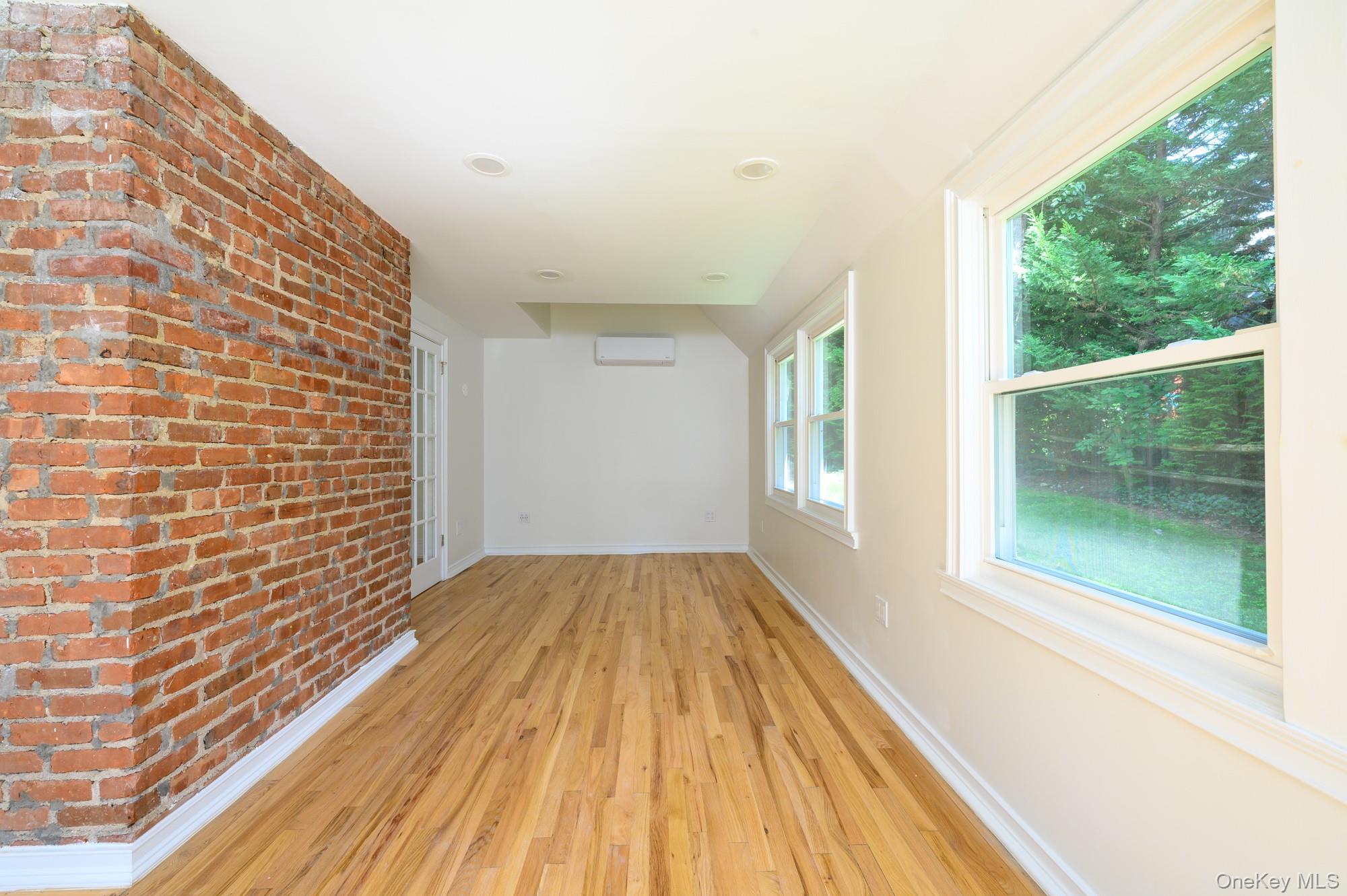 15 Ranger Place, New Rochelle, NY 10804