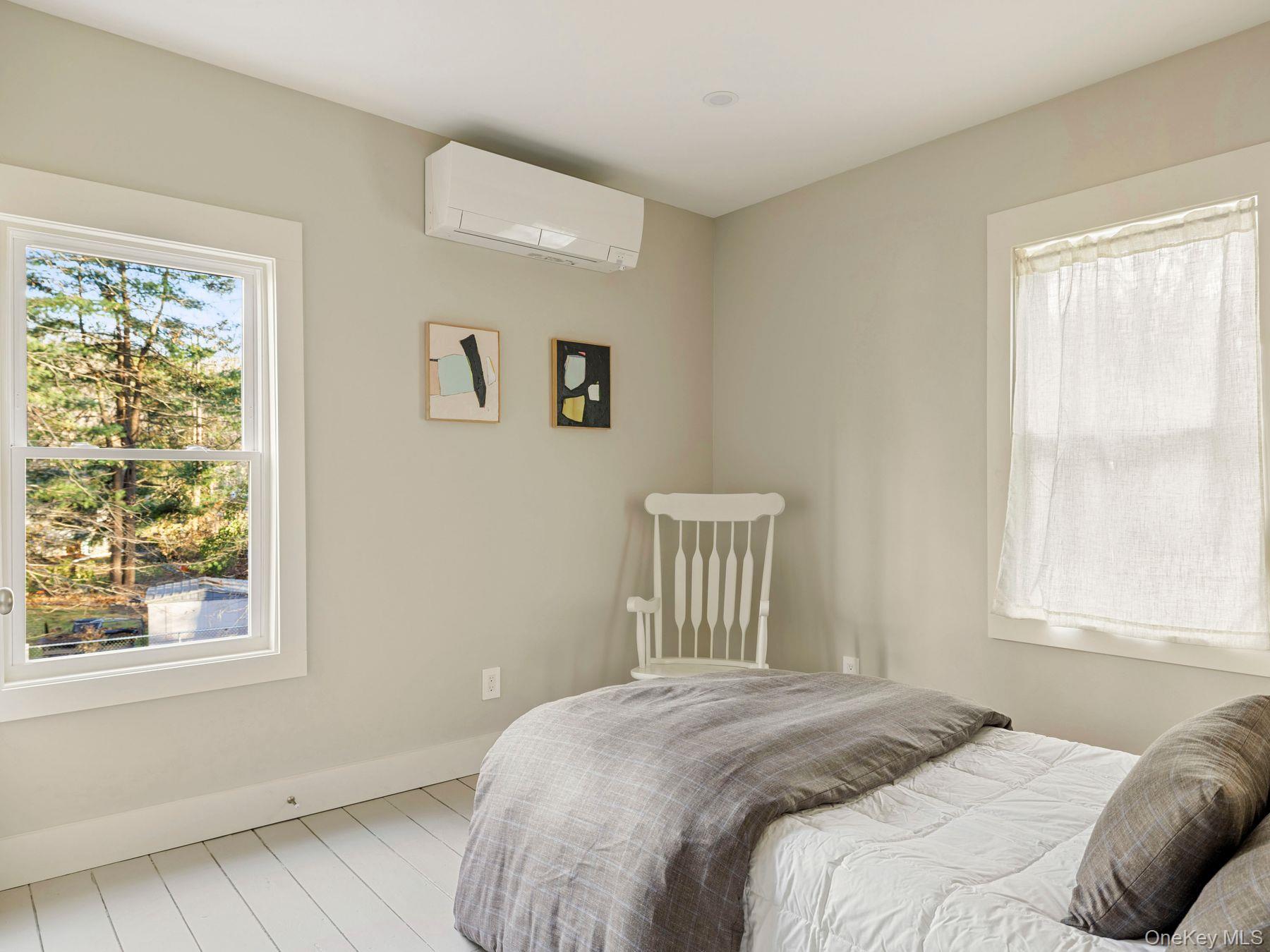 15 John Street, Rosendale, NY 12472