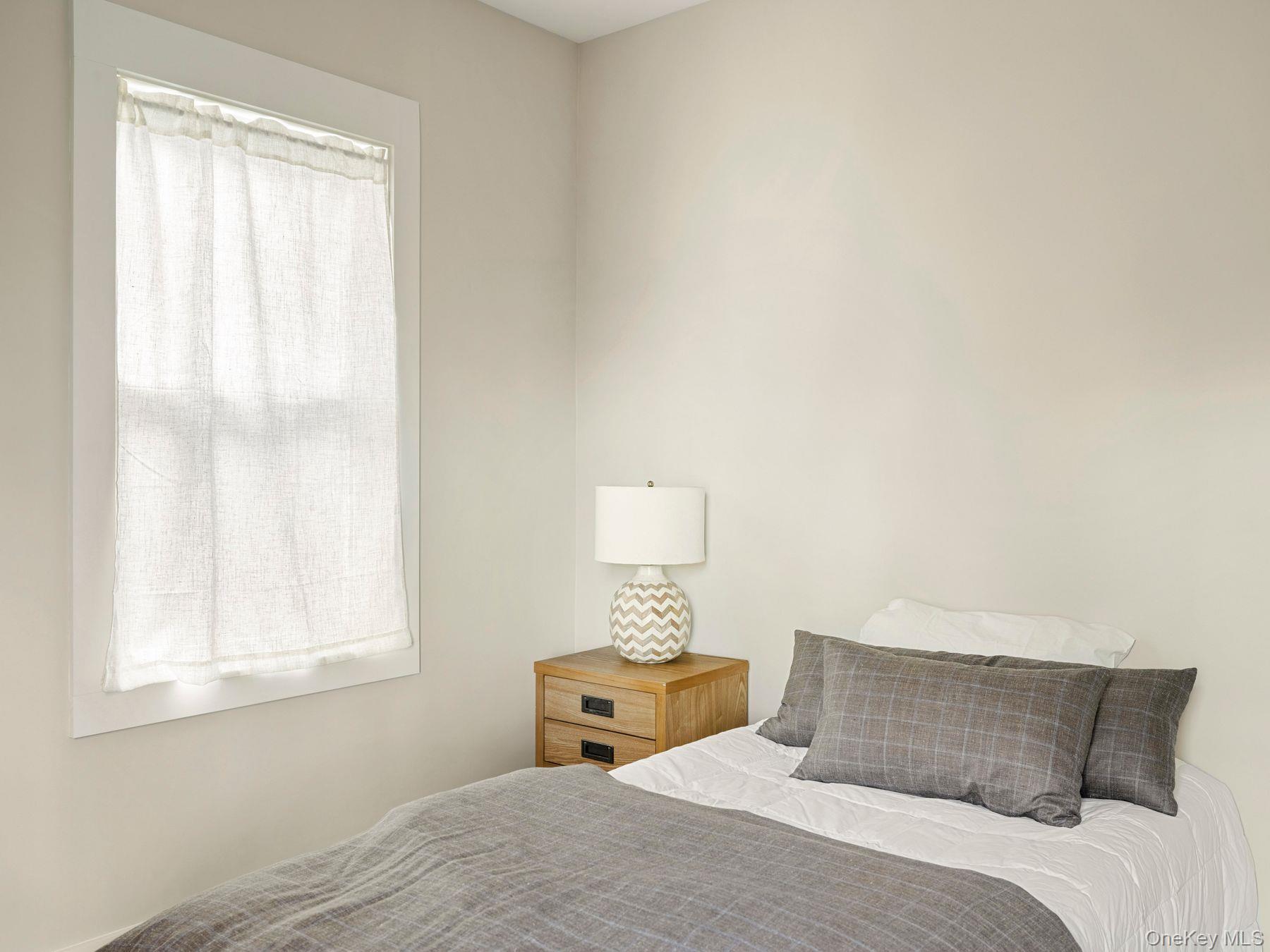 15 John Street, Rosendale, NY 12472