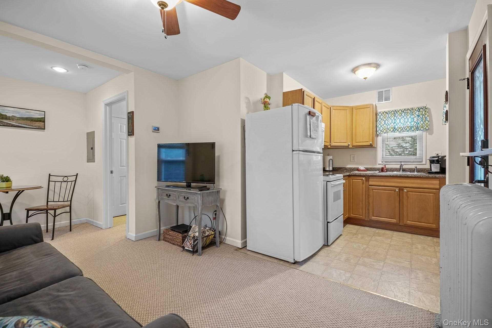 95 Washington Avenue, Beacon, NY 12508