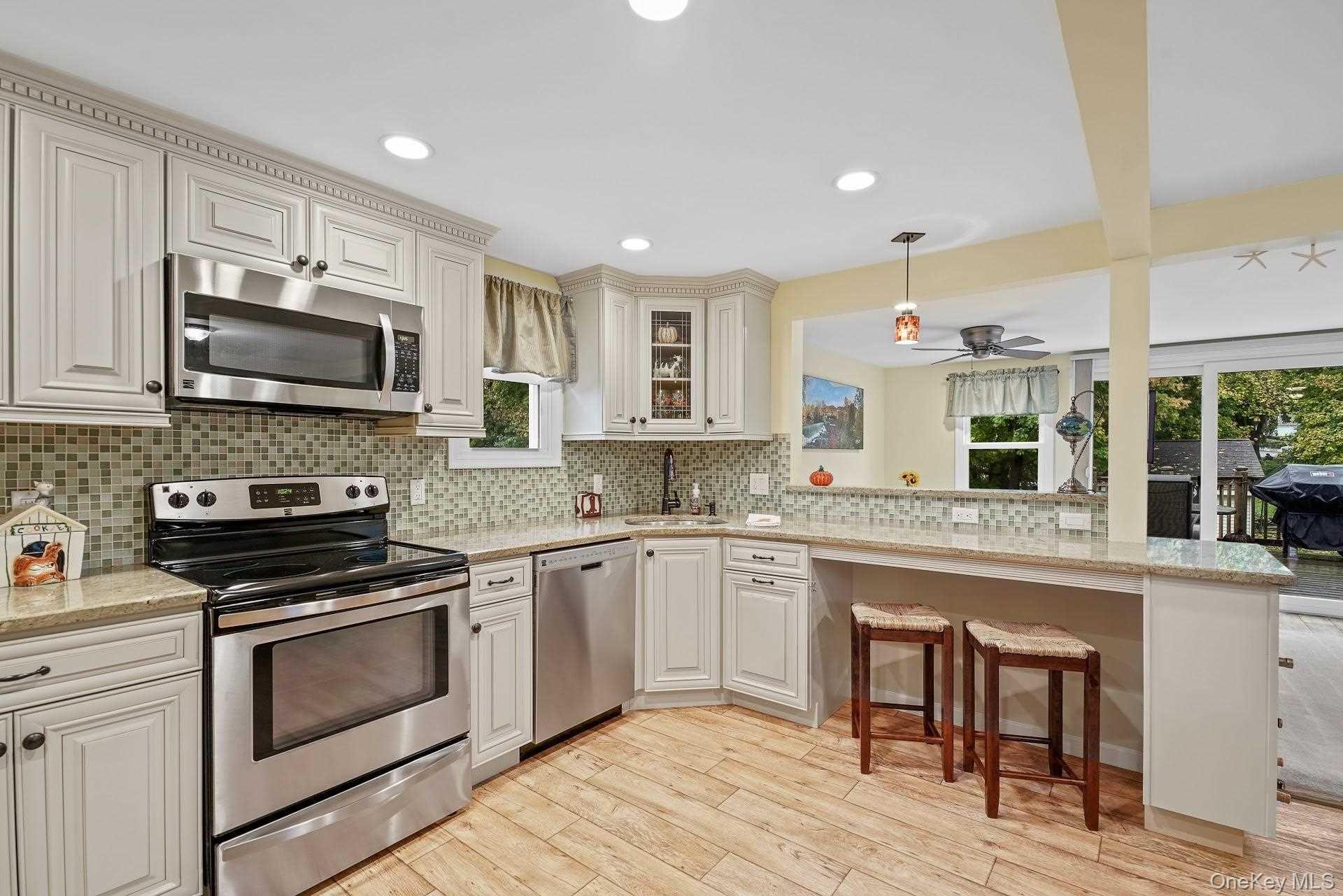 95 Washington Avenue, Beacon, NY 12508