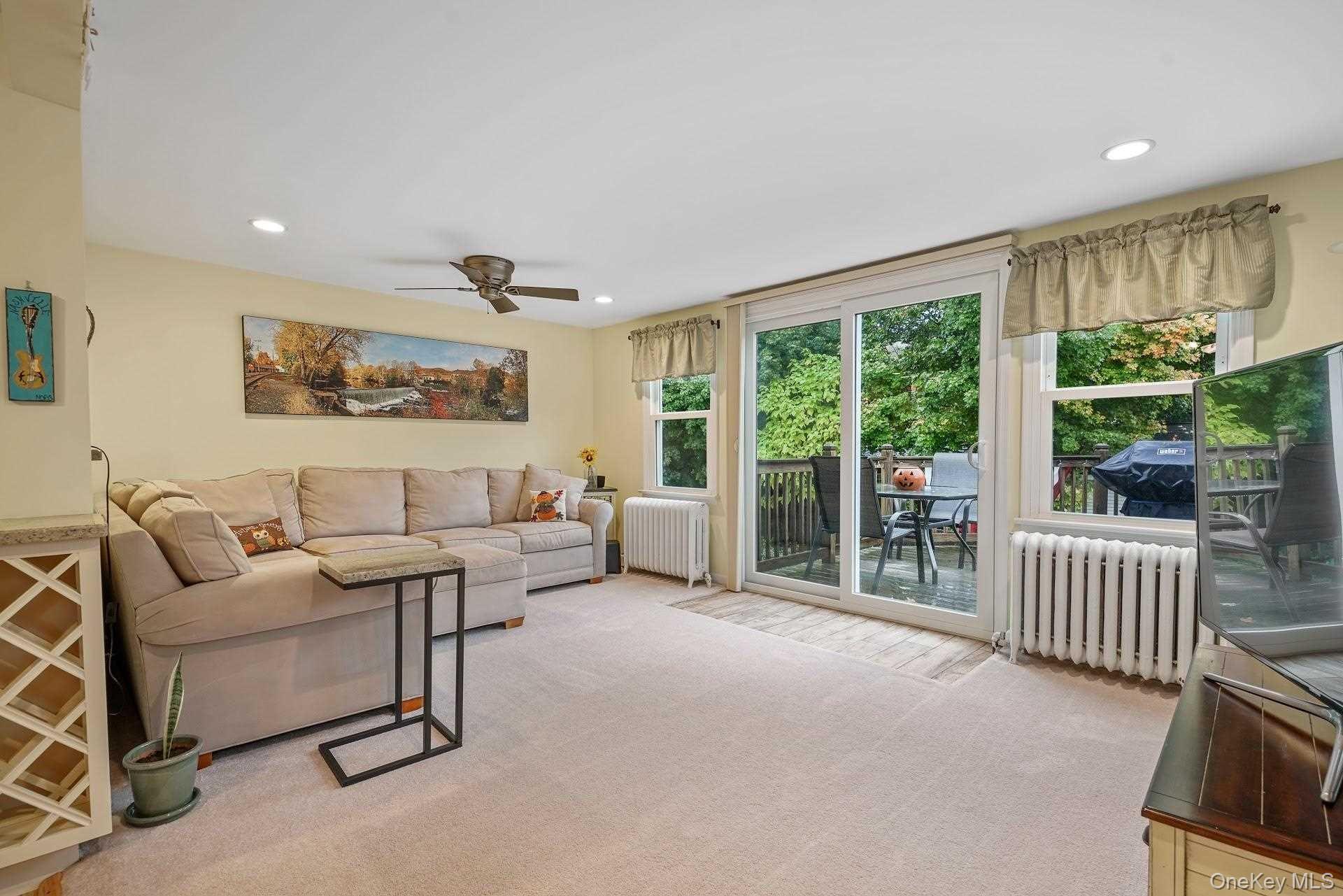 95 Washington Avenue, Beacon, NY 12508