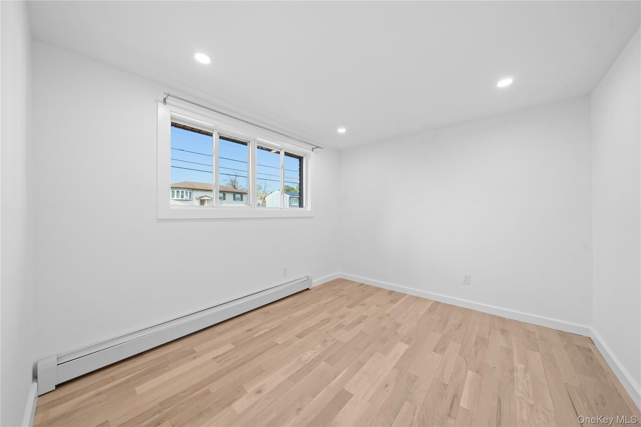 61 Lincoln Avenue, Deer Park, NY 11729