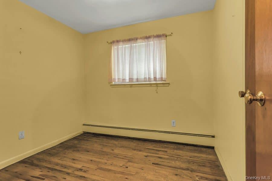 1070 Mahopac Road, West Hempstead, NY 11552