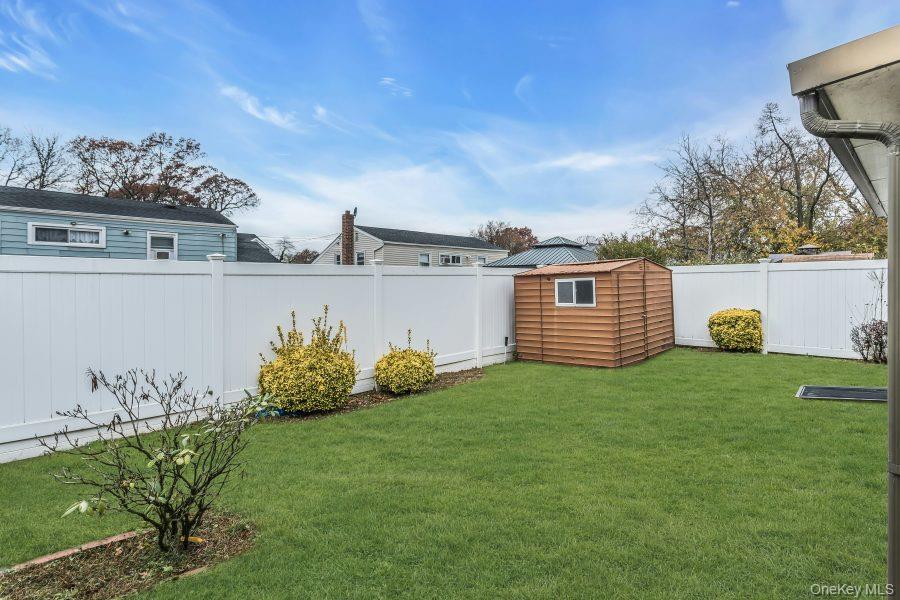 1070 Mahopac Road, West Hempstead, NY 11552