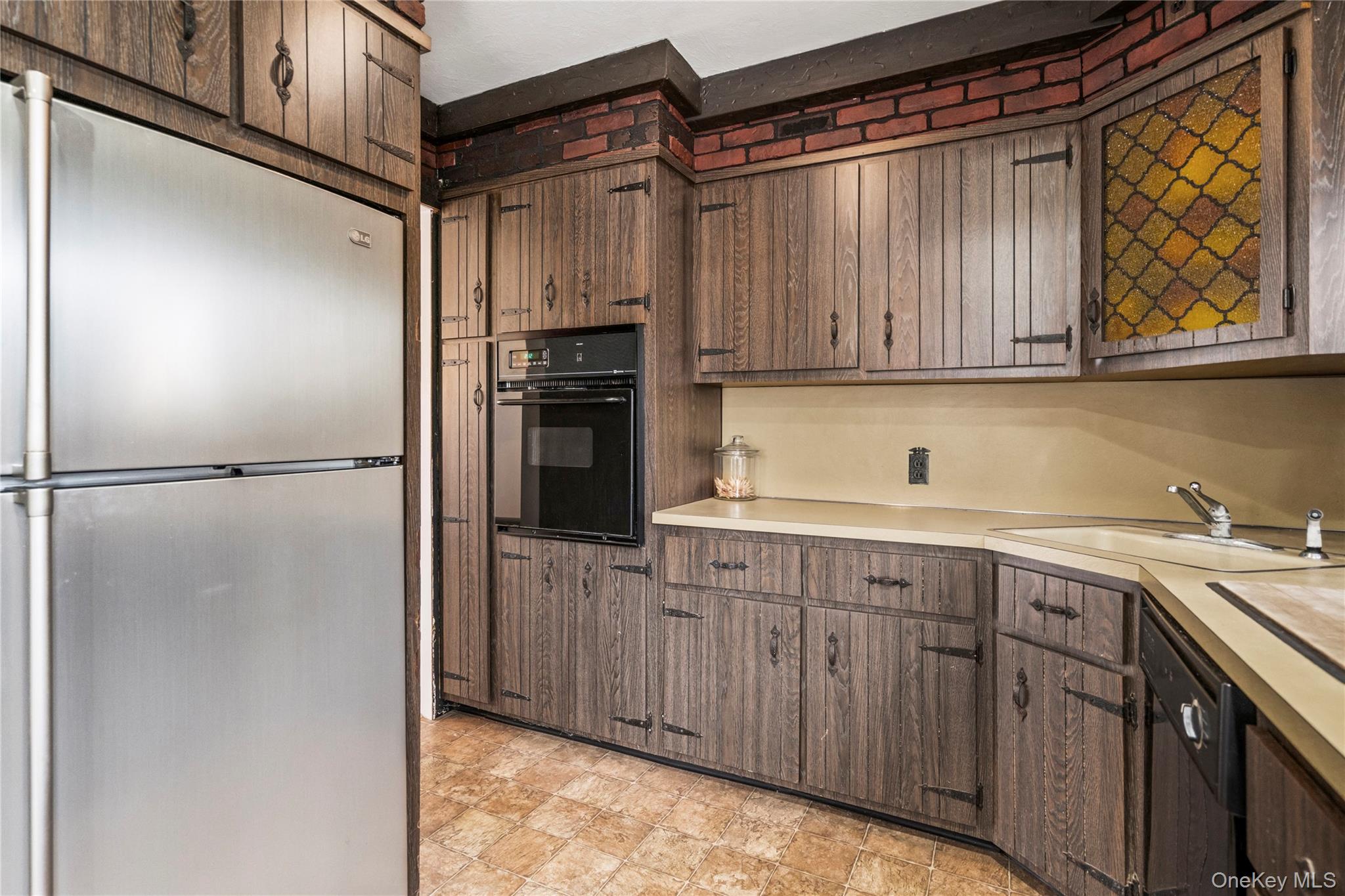 161 Fordham Avenue, Medford, NY 11763