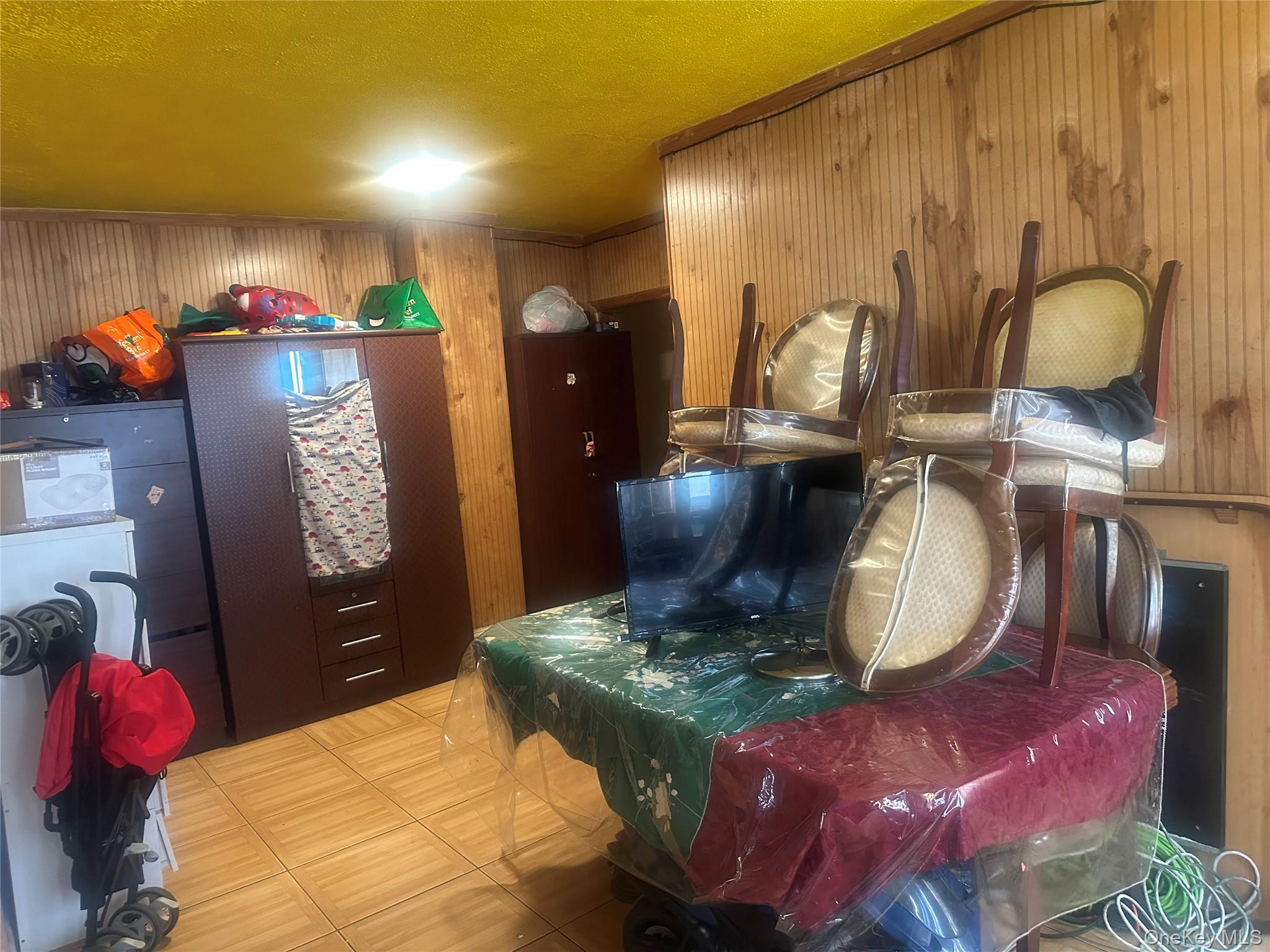 35 William Street, Roosevelt, NY 11575