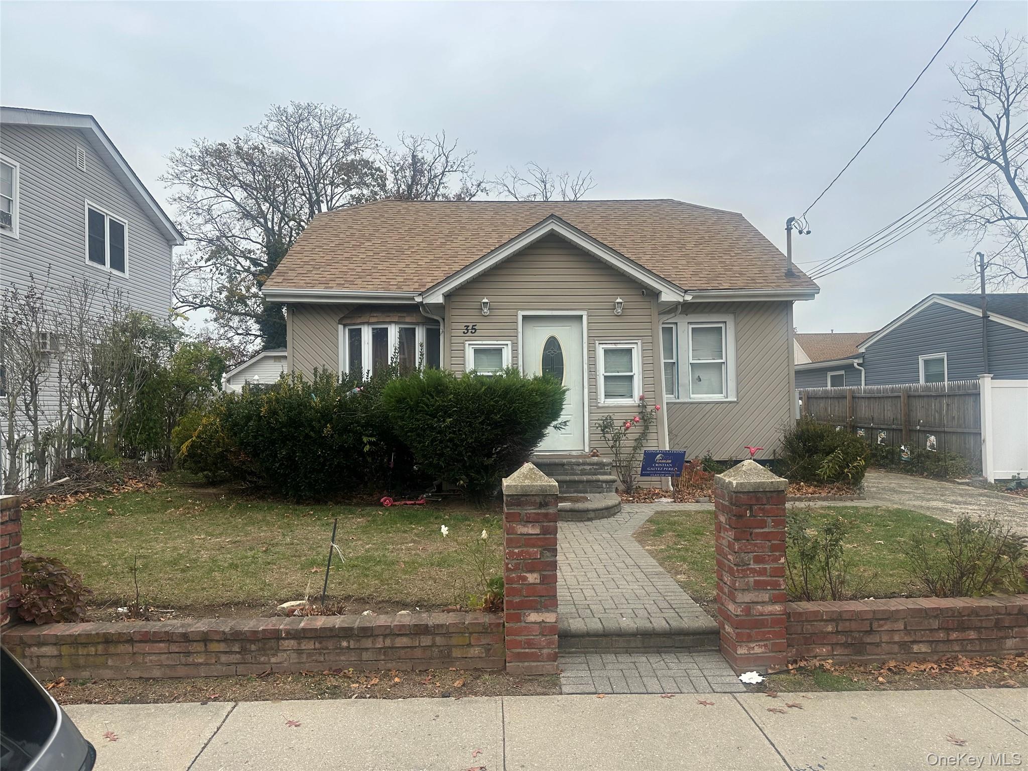 35 William Street, Roosevelt, NY 11575