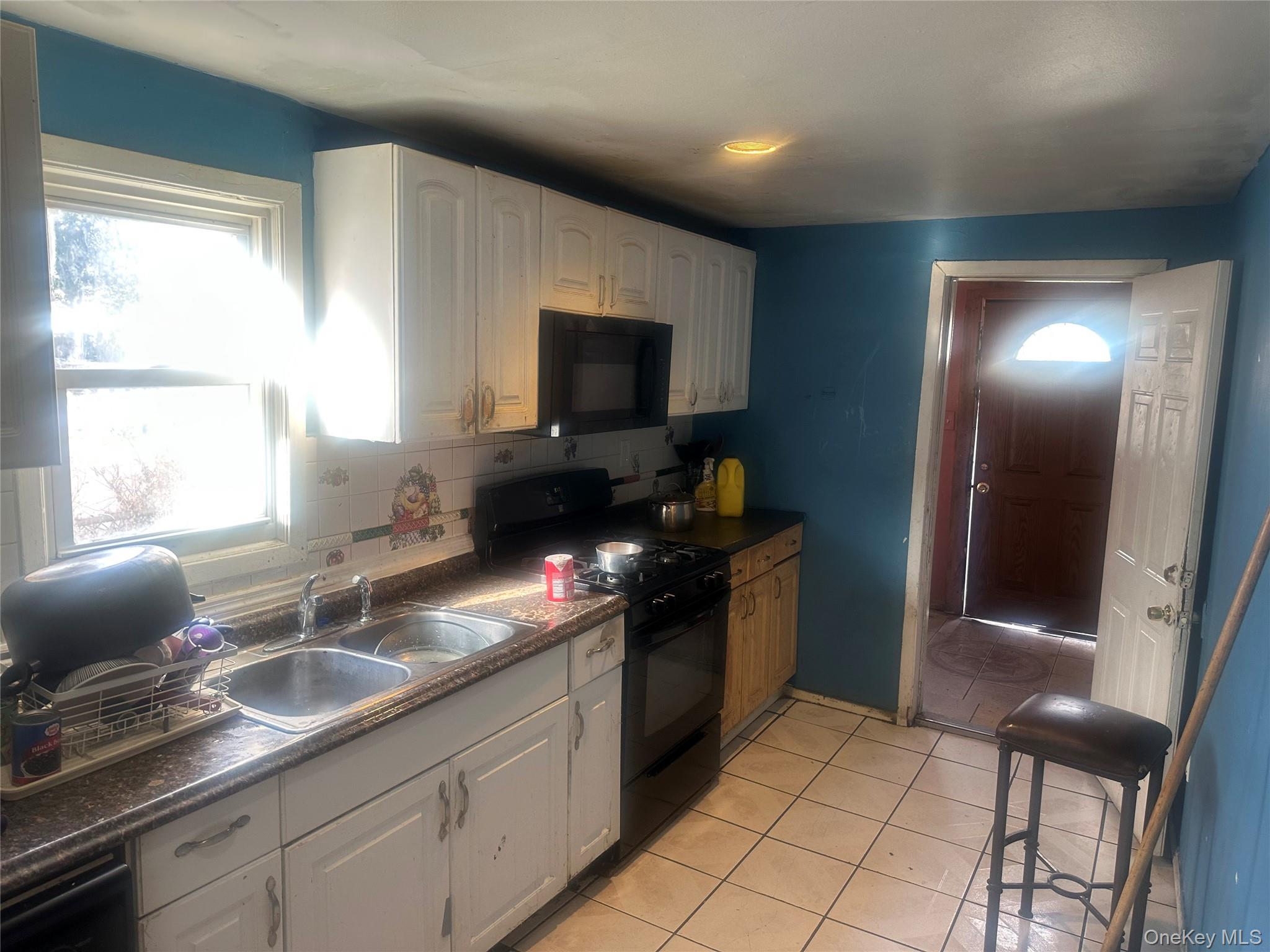 35 William Street, Roosevelt, NY 11575