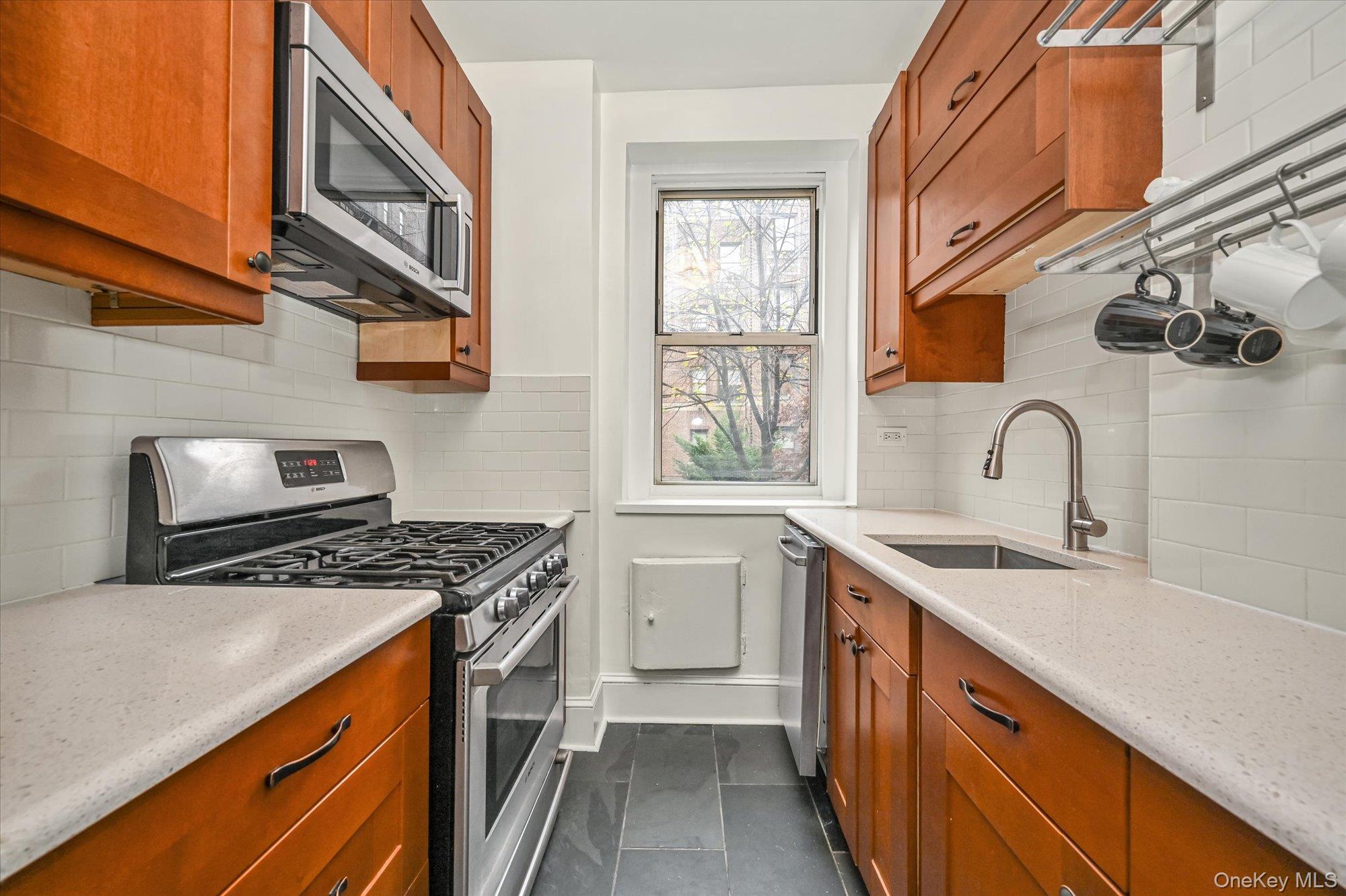 37-16 80th Street # 2, Jackson Heights, NY 11372