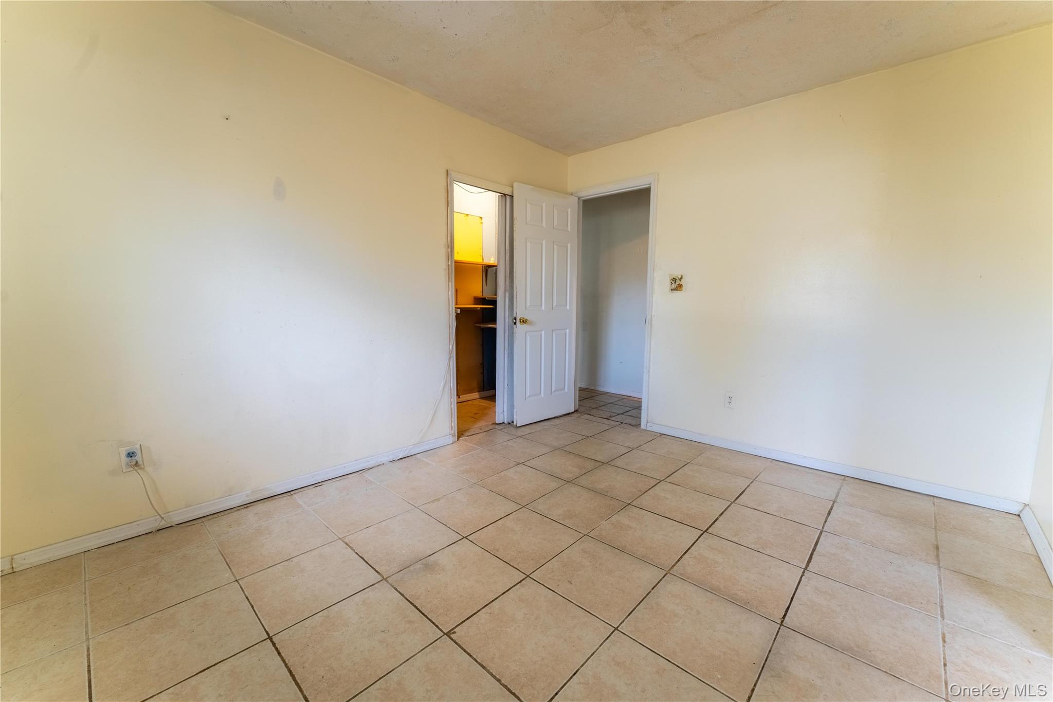 10 Congress Drive, Washingtonville, NY 10992