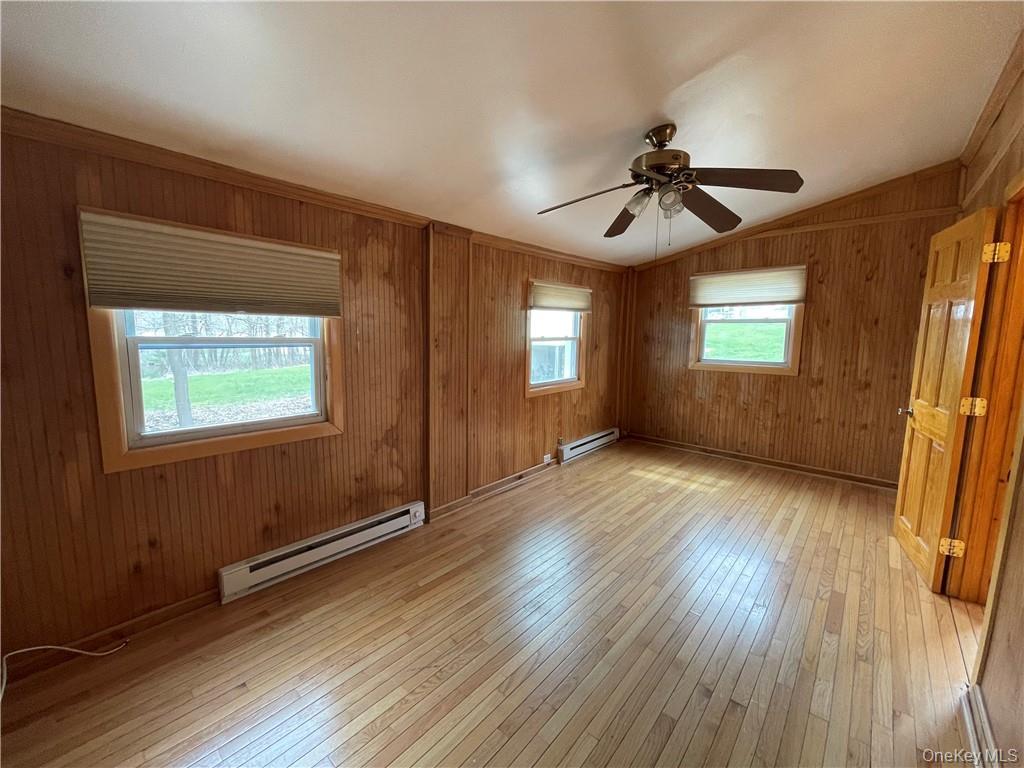 22 Lake Avenue, Monroe, NY 10950