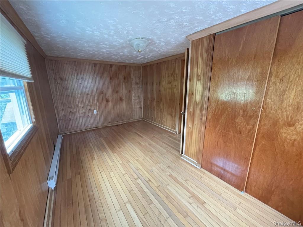 22 Lake Avenue, Monroe, NY 10950