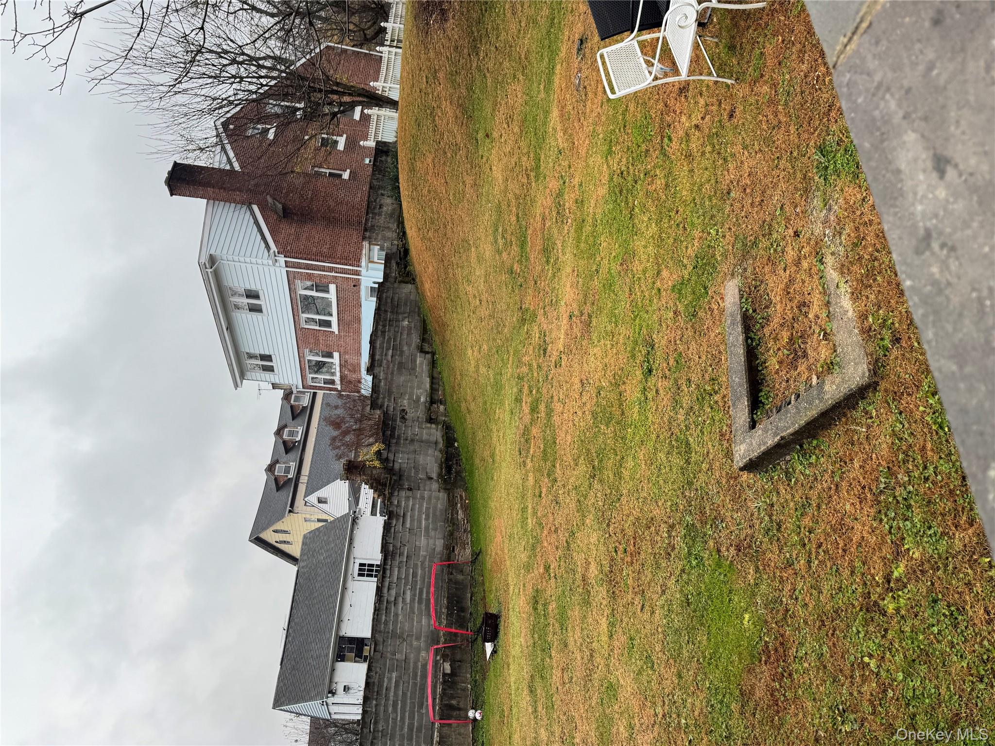 208 Tompkins Avenue, Yonkers, NY 10703