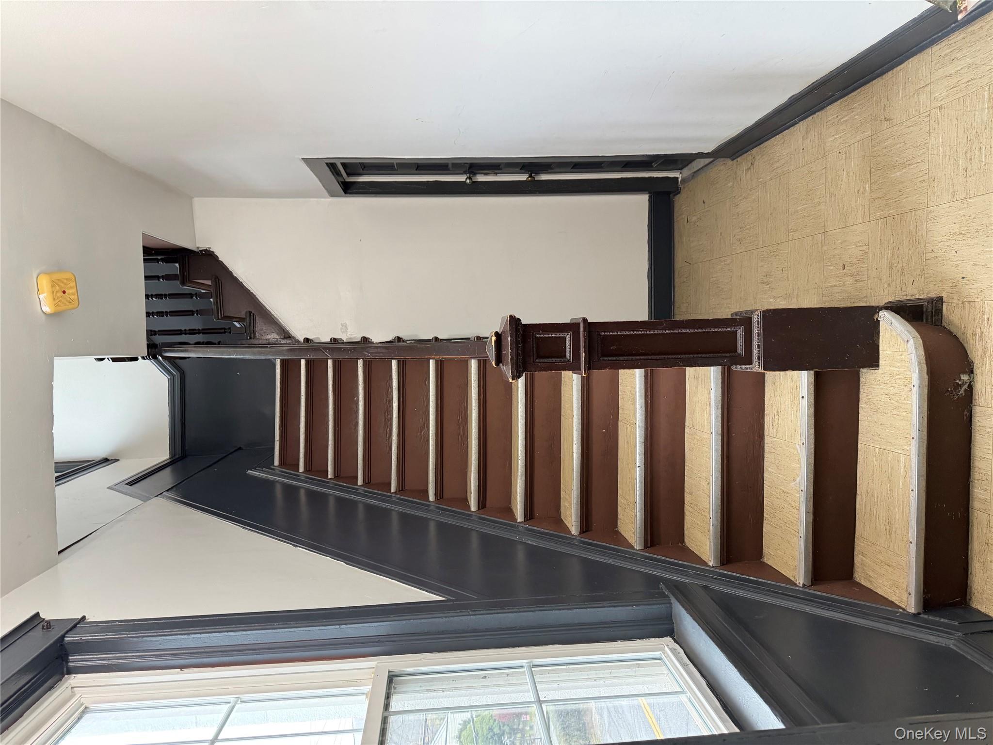 208 Tompkins Avenue, Yonkers, NY 10703