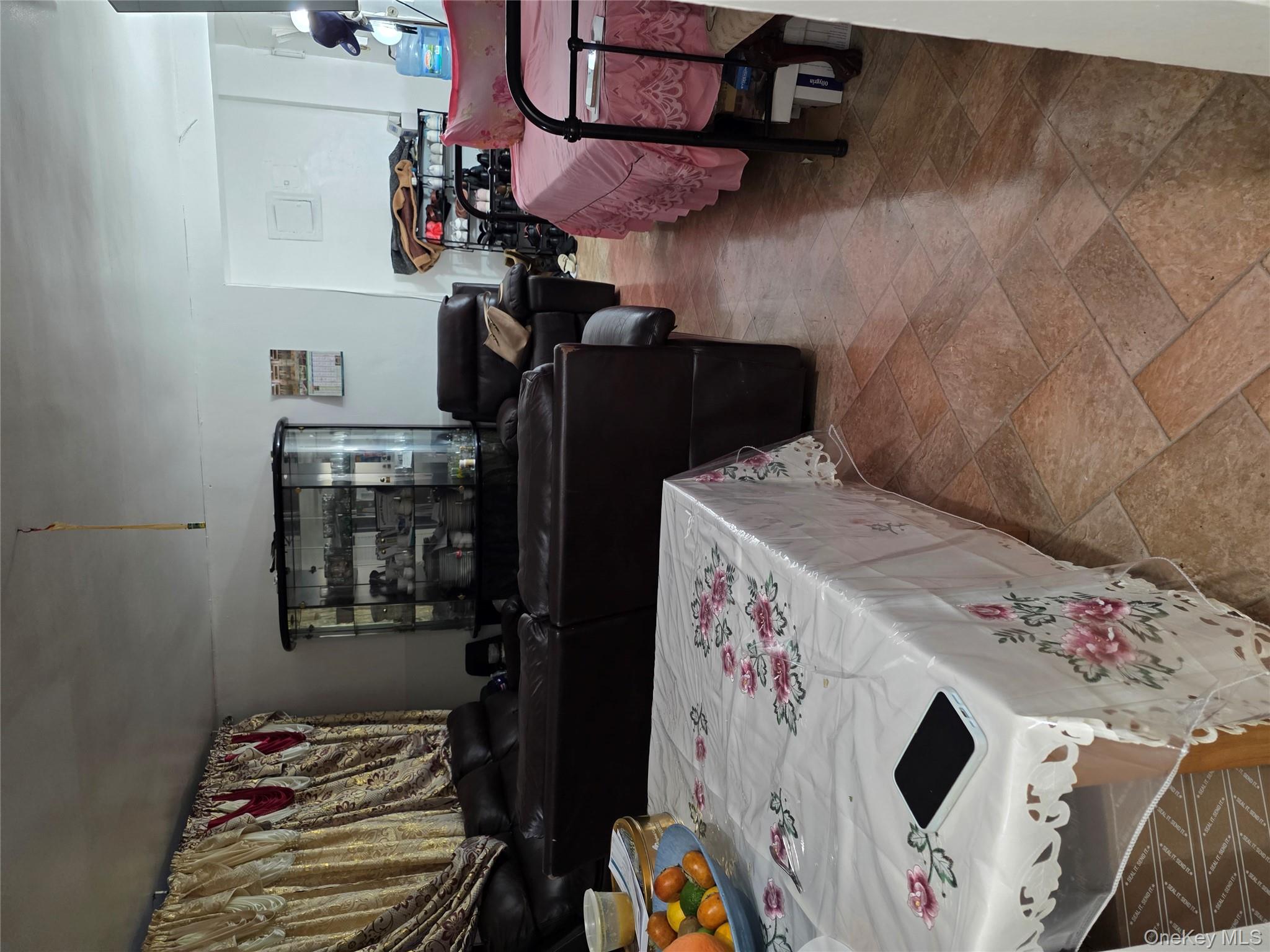 2661 Marion Ave # 1H, Bronx, NY 10458