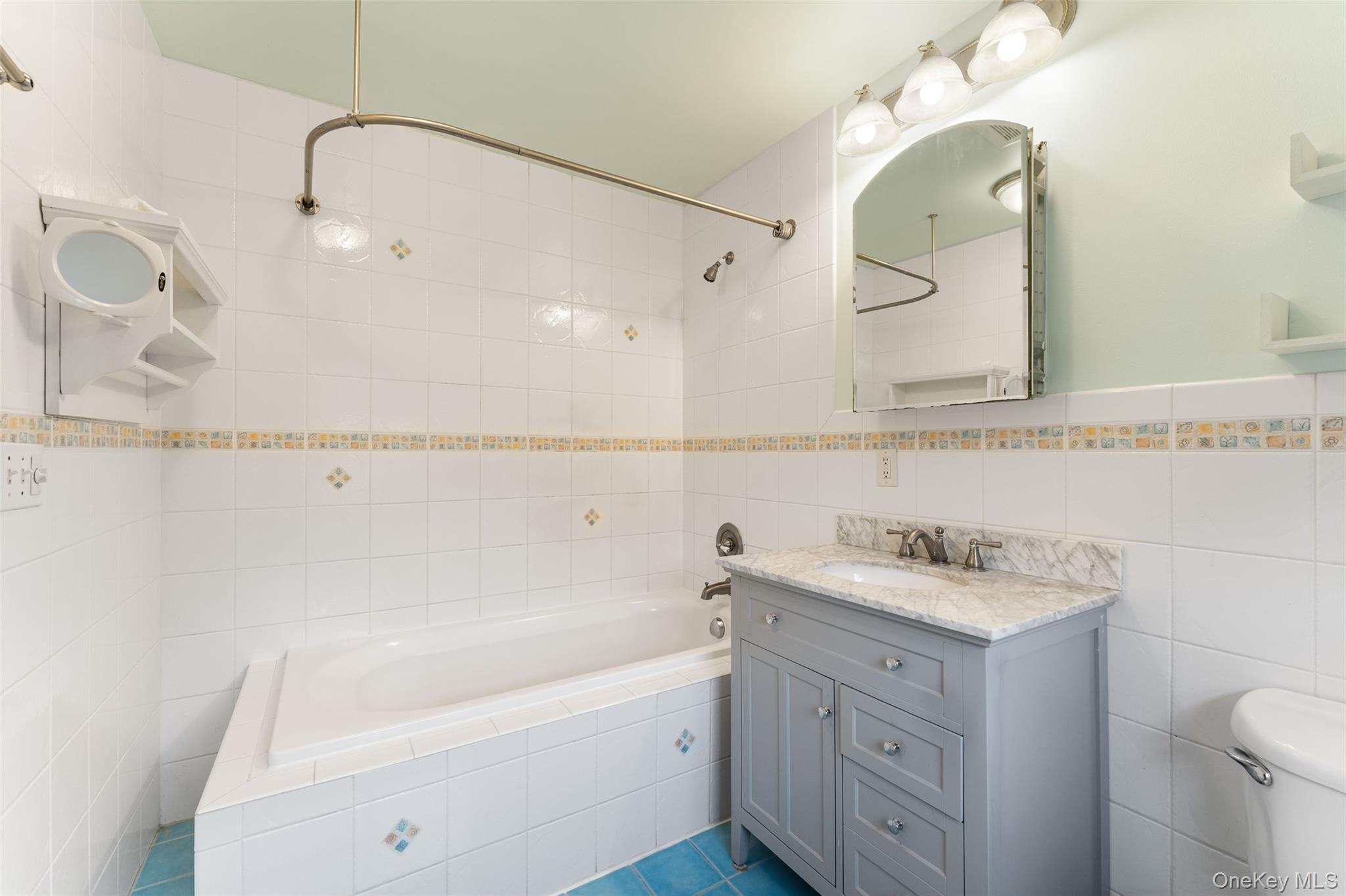 1 Winslow Circle, Tuckahoe, NY 10707