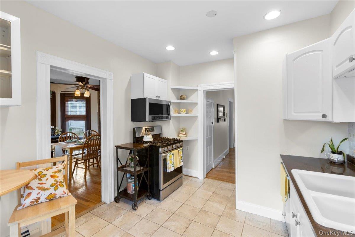 10 Royce Ave, Middletown, NY 10940