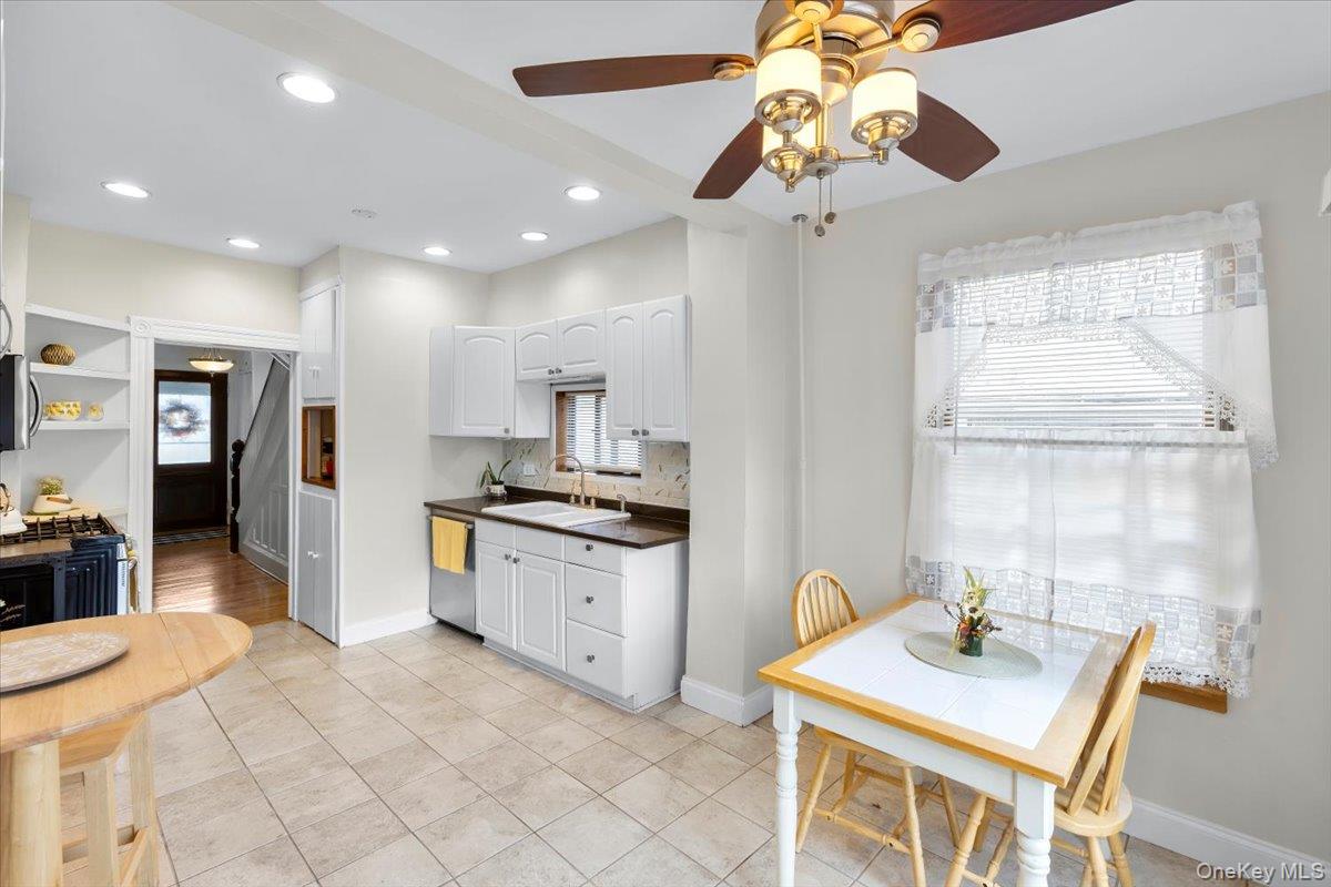 10 Royce Ave, Middletown, NY 10940