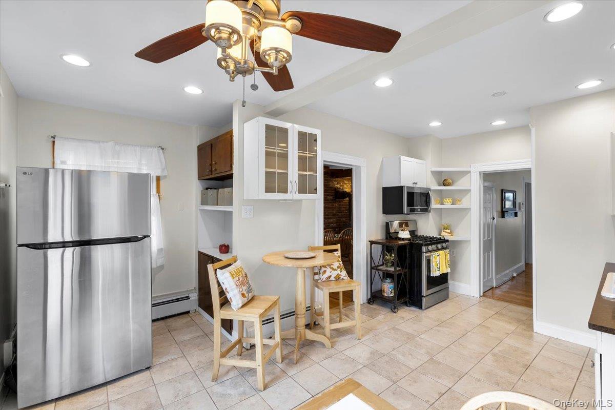 10 Royce Ave, Middletown, NY 10940