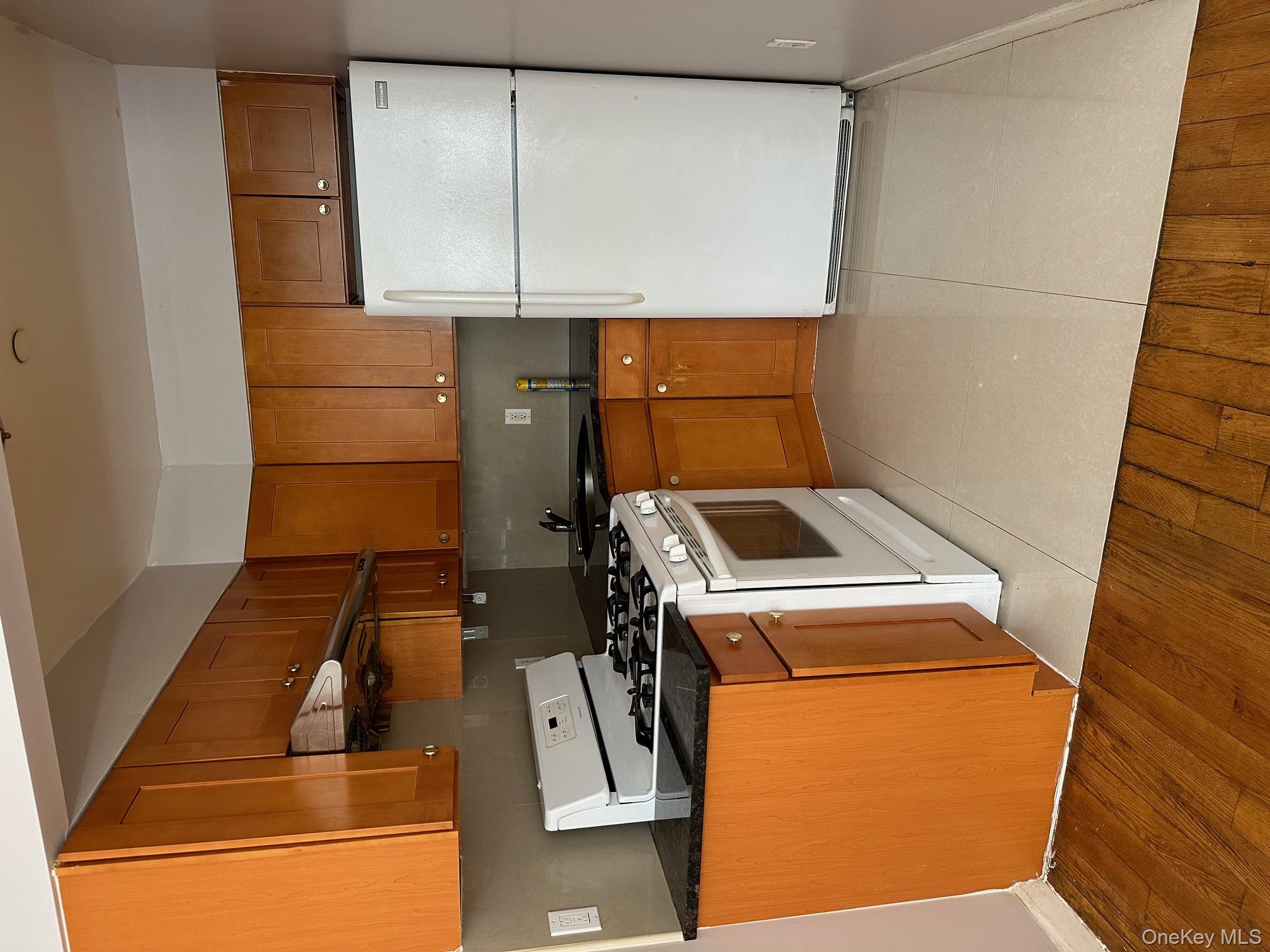 62-66 102nd Street, Rego Park, NY 11374