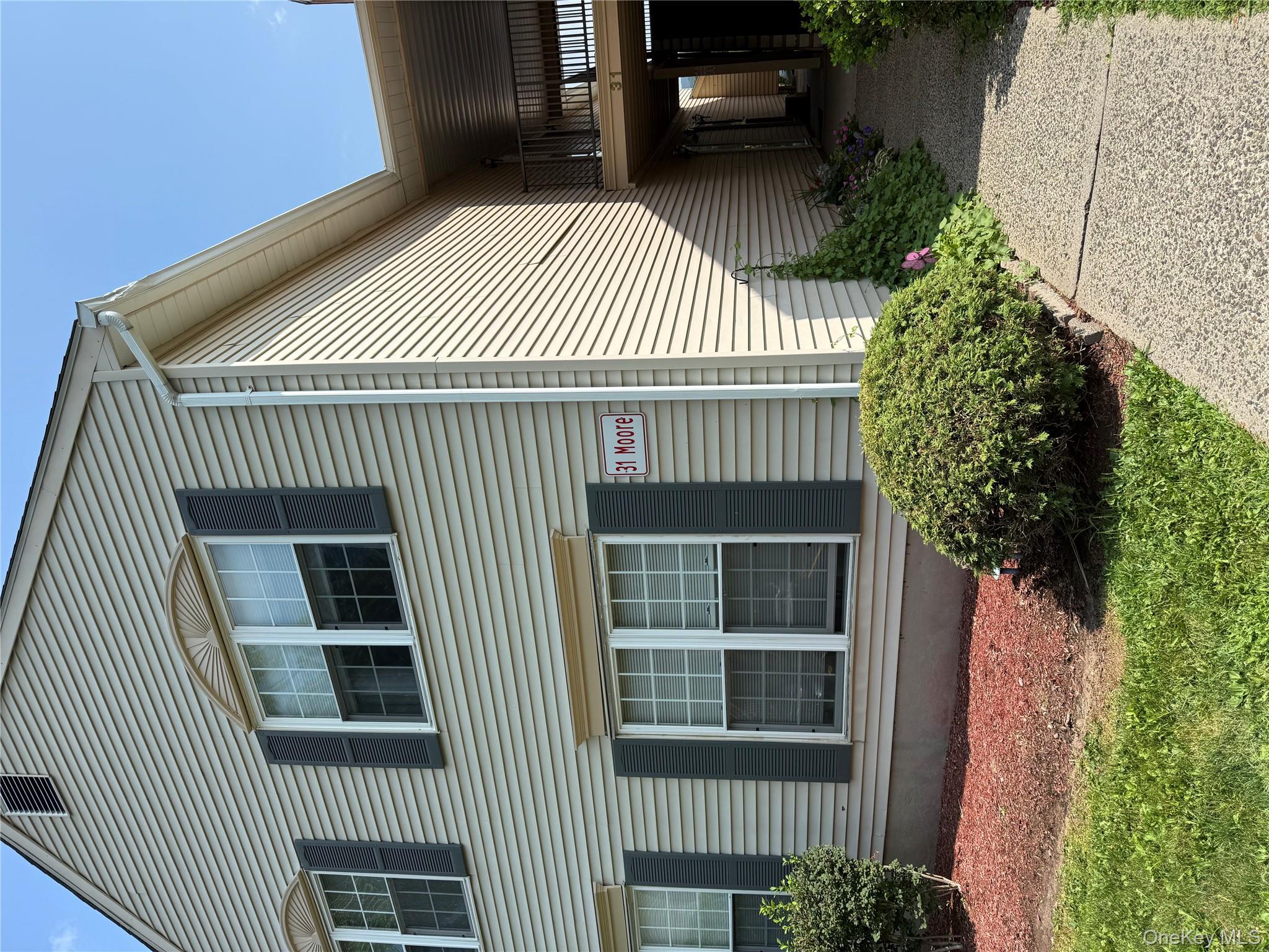 31 Moore Lane # 11, New Windsor, NY 10992