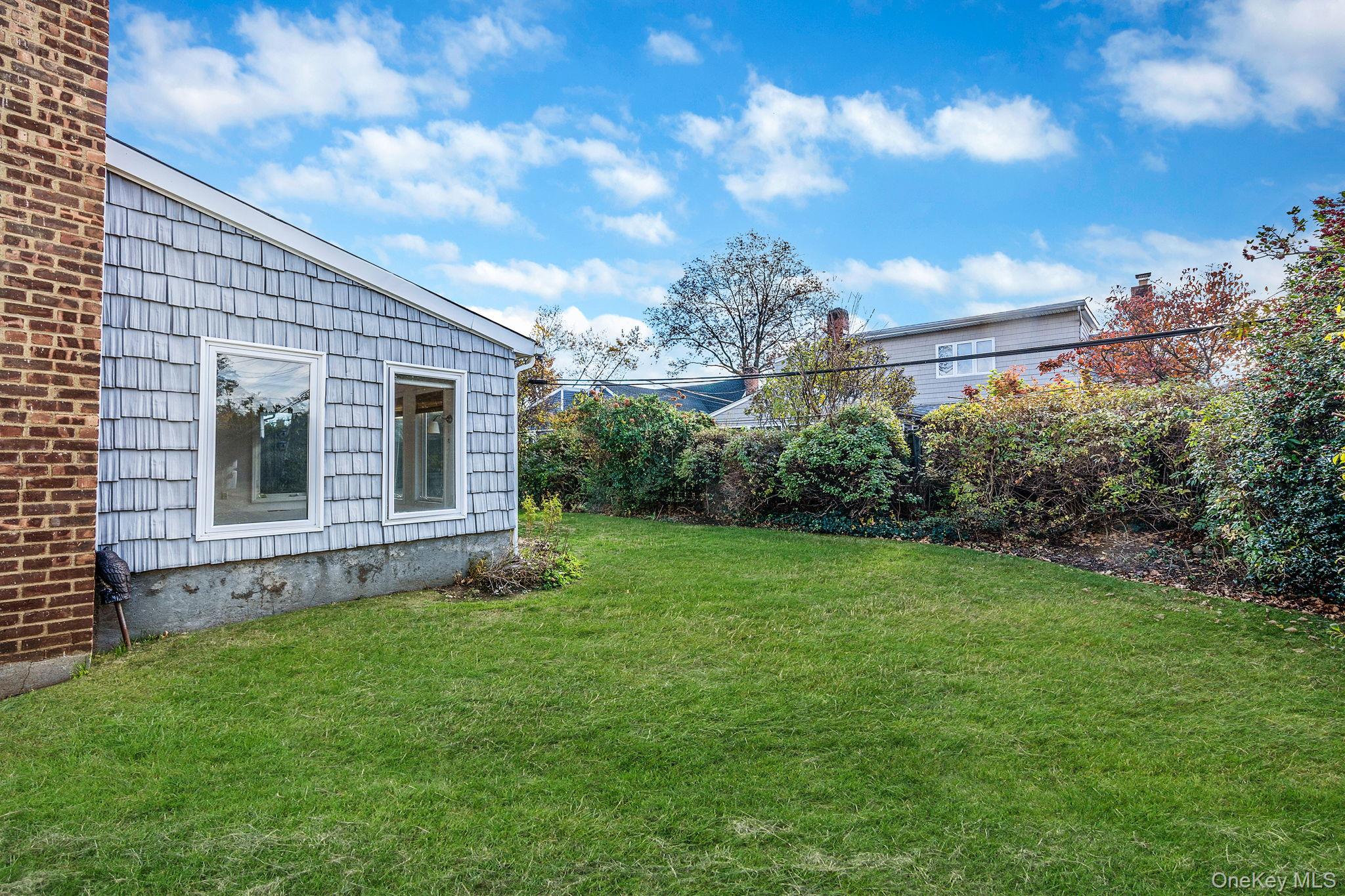 78 Patton Boulevard, New Hyde Park, NY 11040