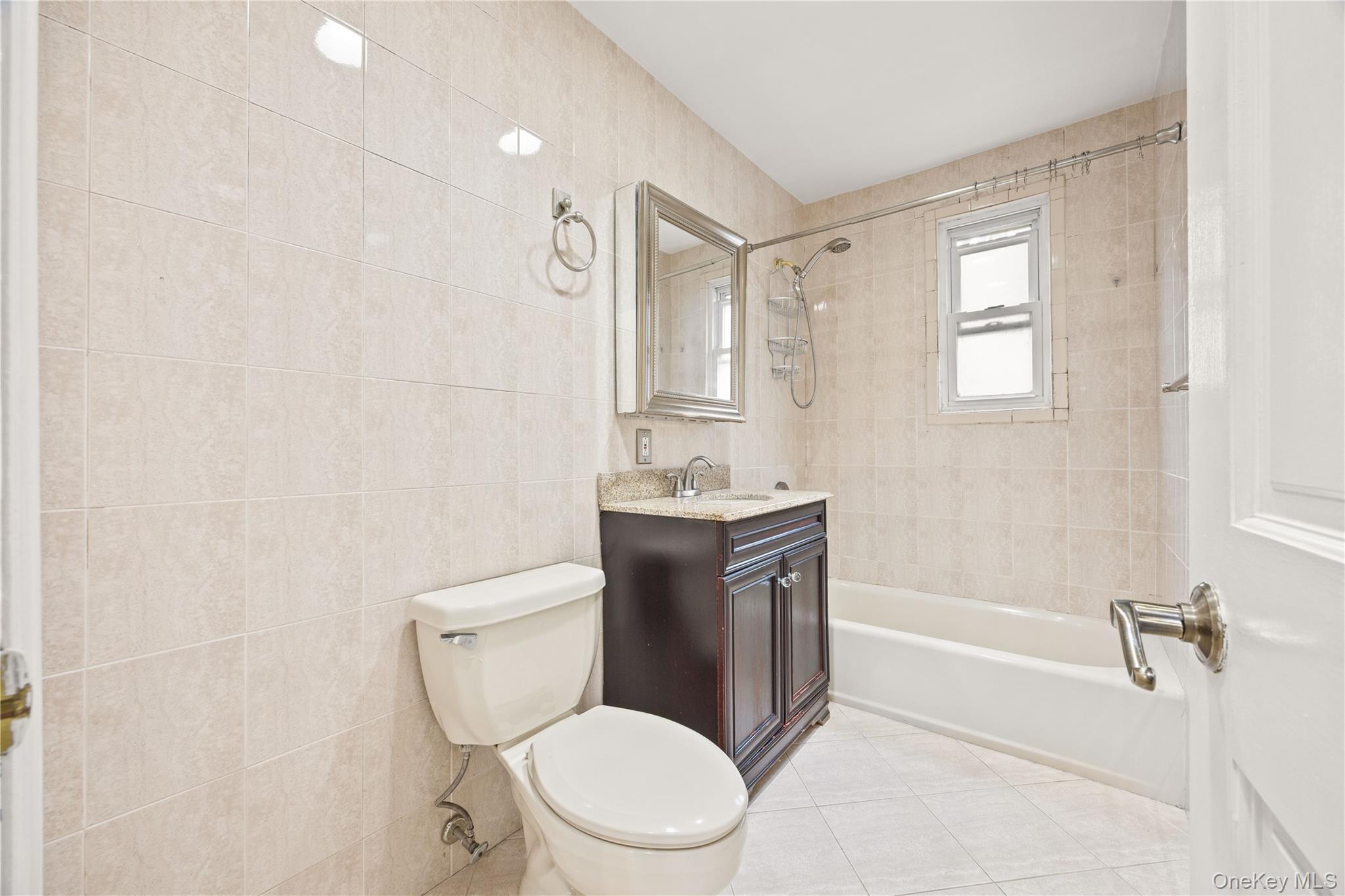 48 Lawrence Park Crescent # 48, Bronxville, NY 10708