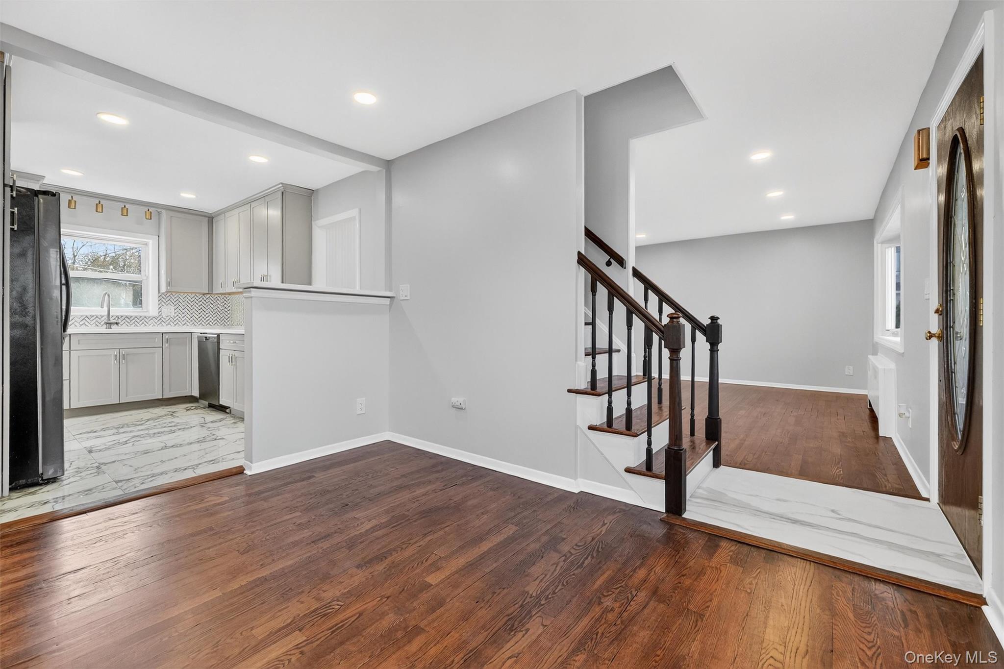 8 Robbins Avenue, Elmsford, NY 10523