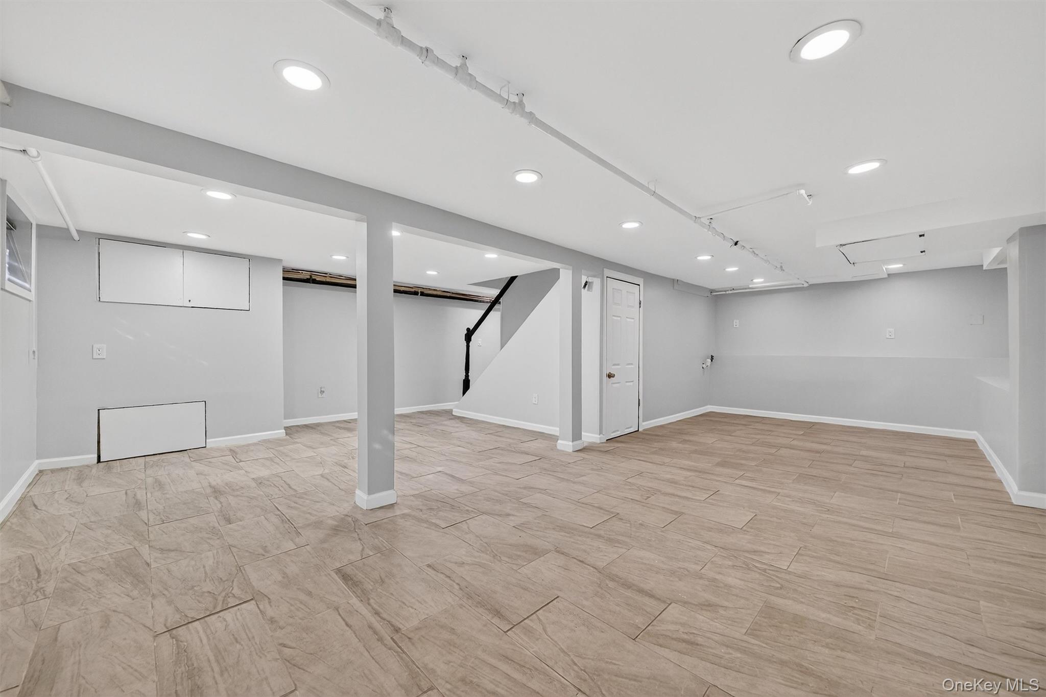 8 Robbins Avenue, Elmsford, NY 10523