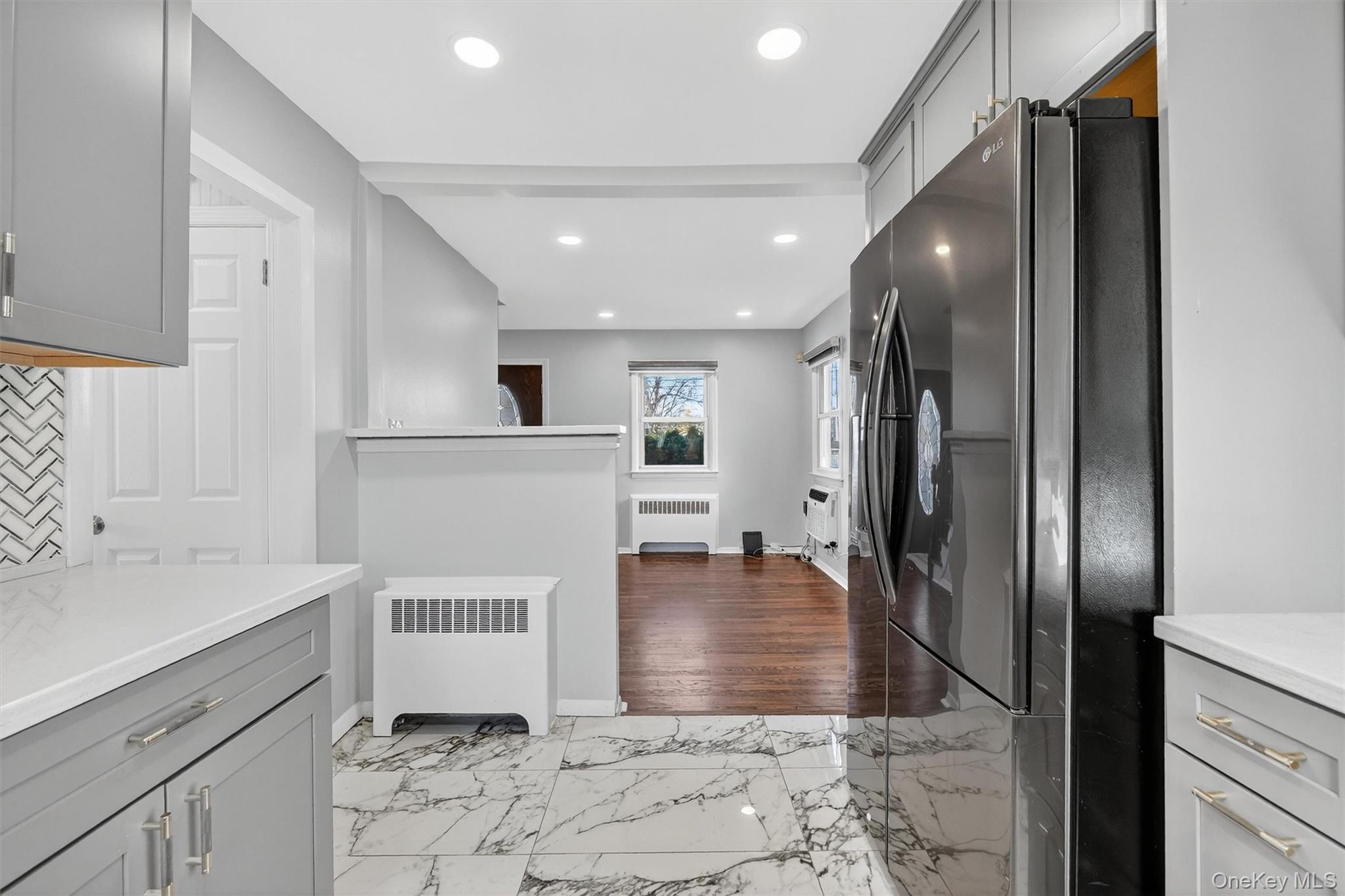 8 Robbins Avenue, Elmsford, NY 10523