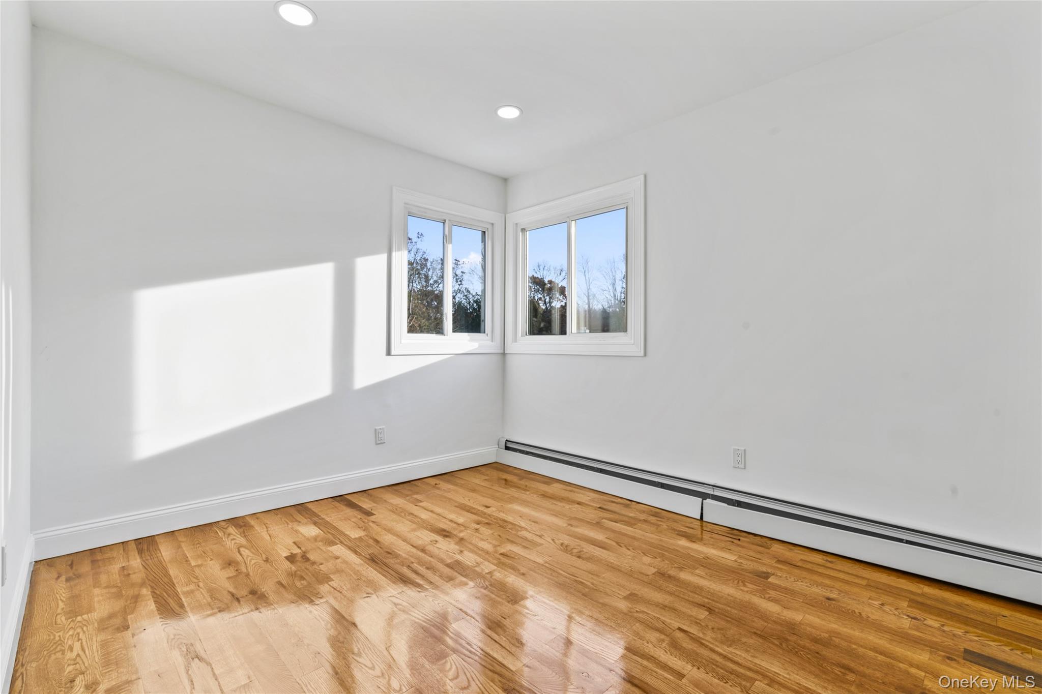 8 Marc Drive, Ridge, NY 11961