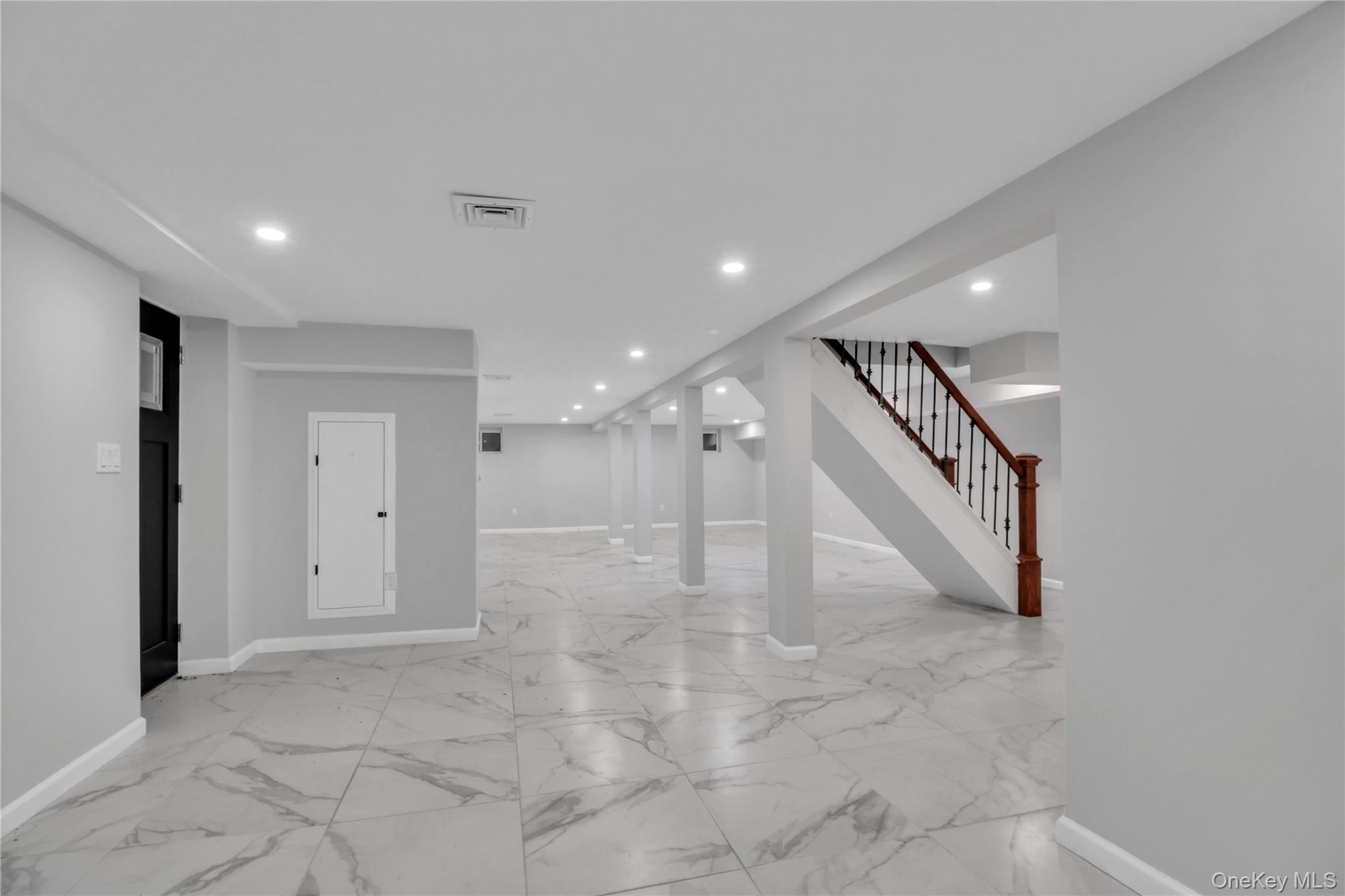 858 Prescott Street, Valley Stream, NY 11580