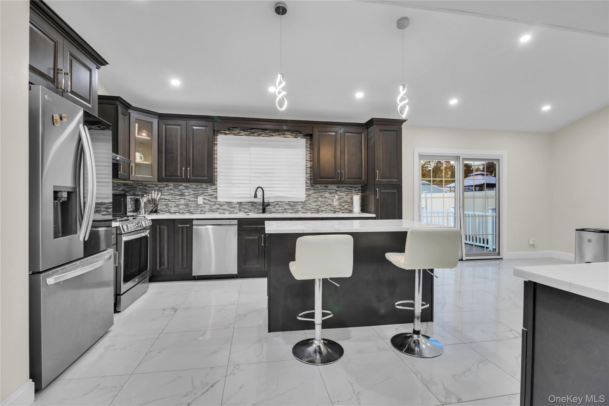 858 Prescott Street, Valley Stream, NY 11580