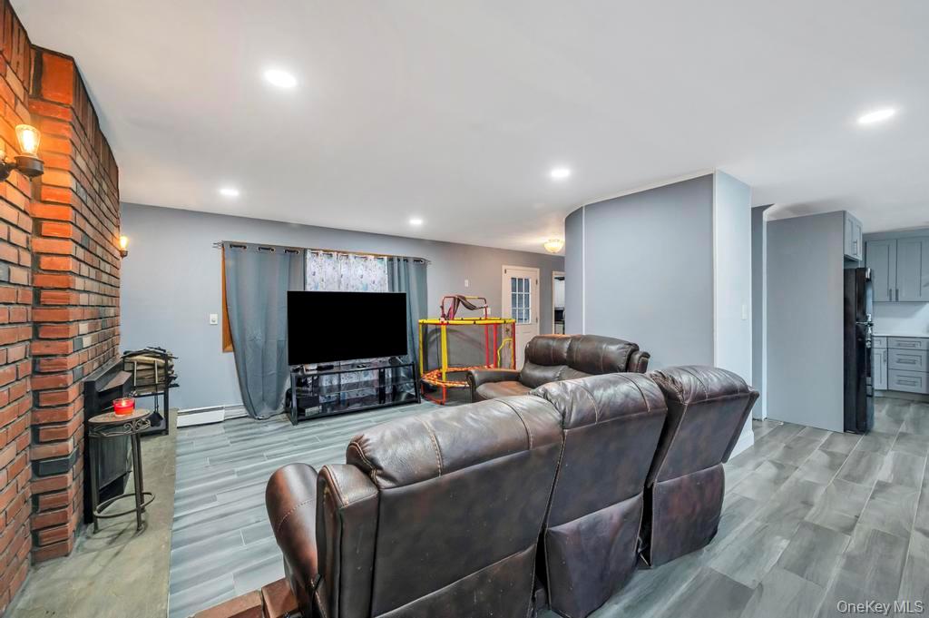 154 Woodland Avenue, Central Islip, NY 11722