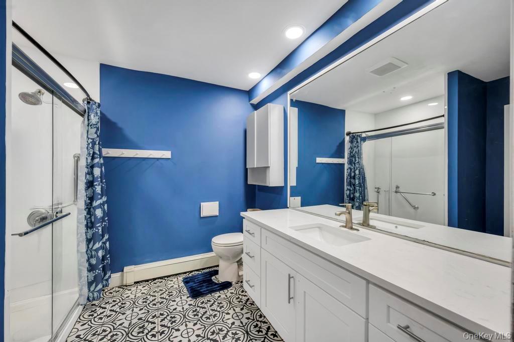 154 Woodland Avenue, Central Islip, NY 11722