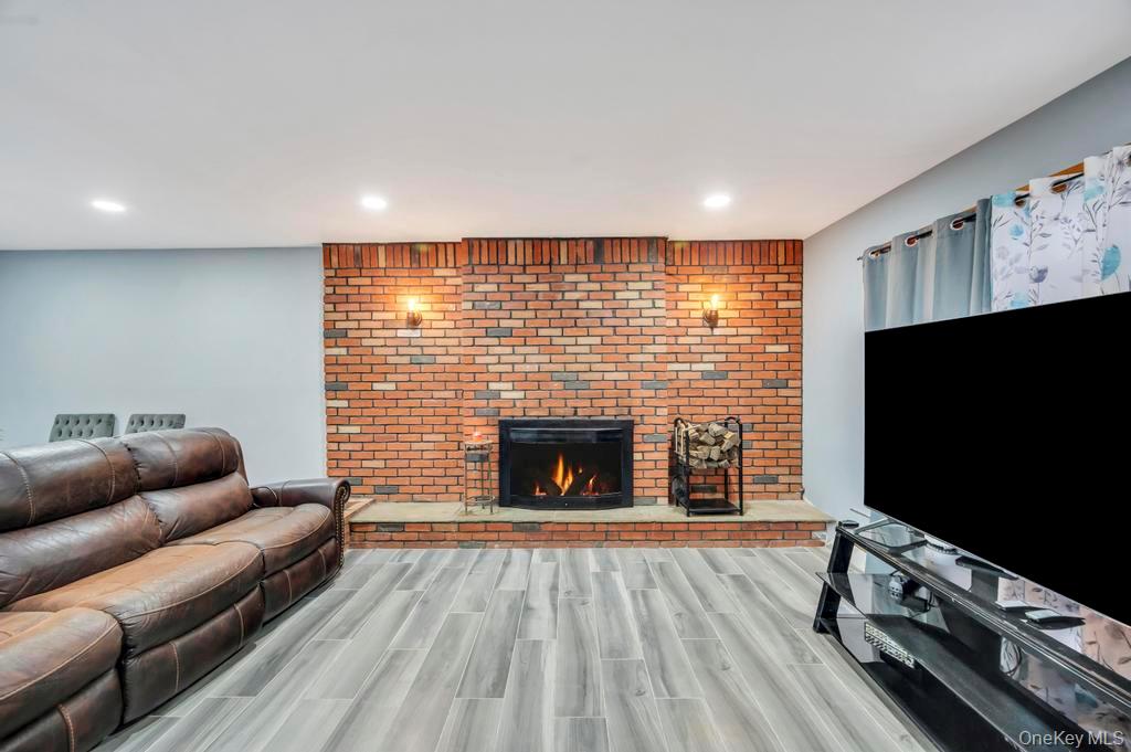 154 Woodland Avenue, Central Islip, NY 11722