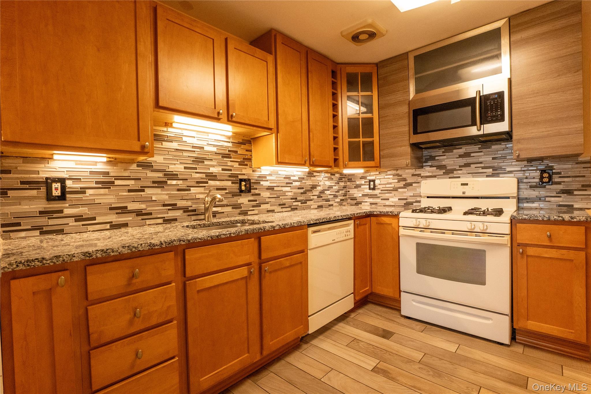 174 Country Club Lane, Pomona, NY 10970