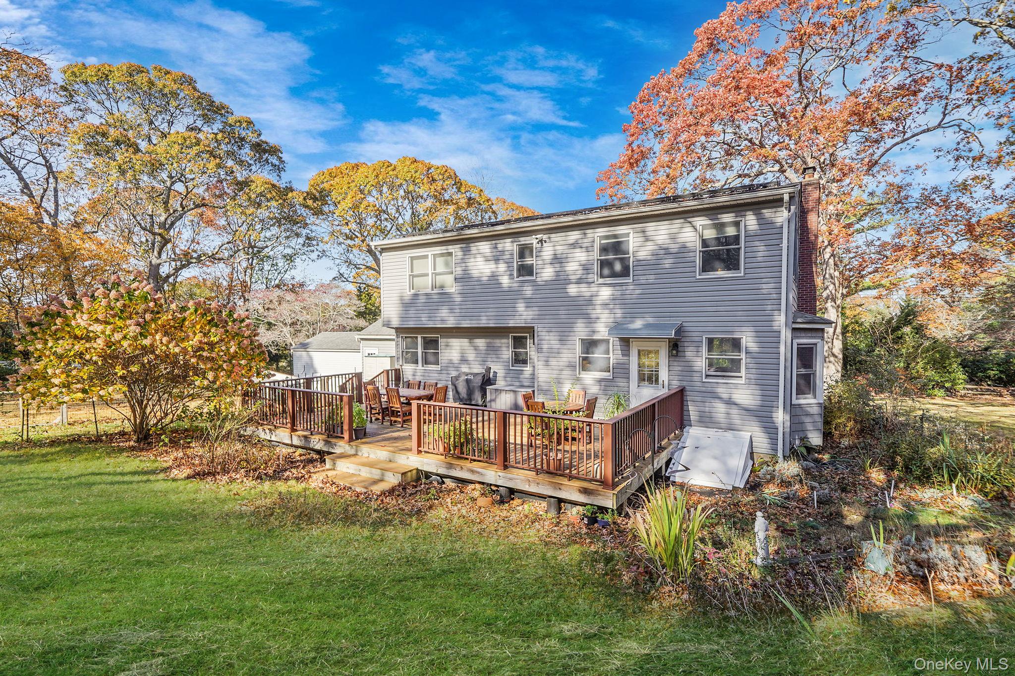 12 Harbor Beach Road, Miller Place, NY 11764