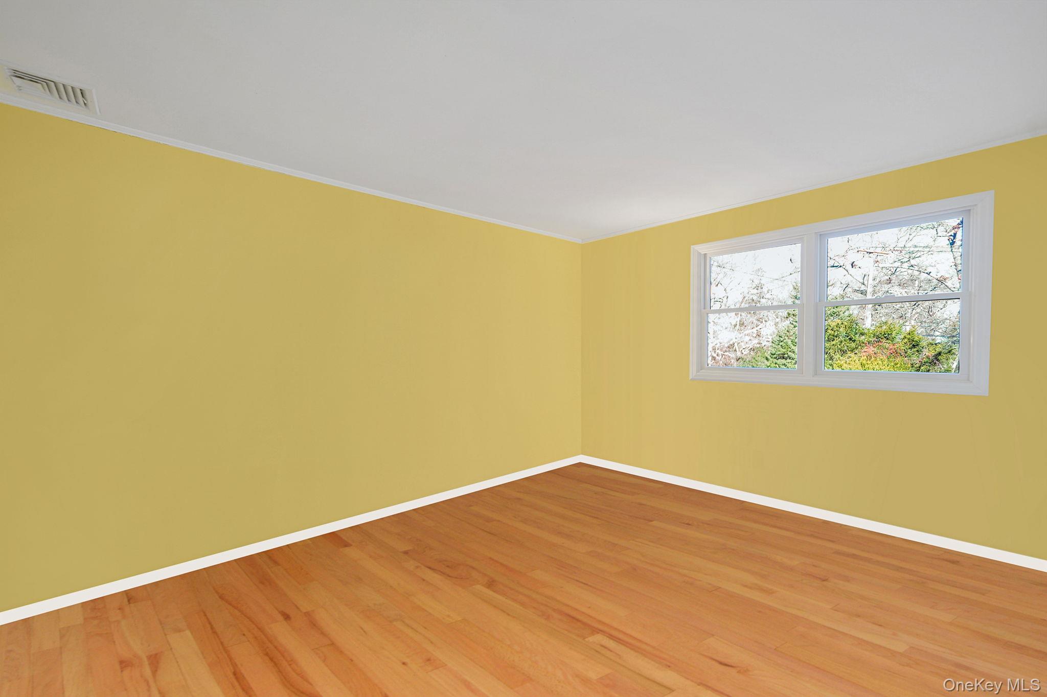 12 Harbor Beach Road, Miller Place, NY 11764