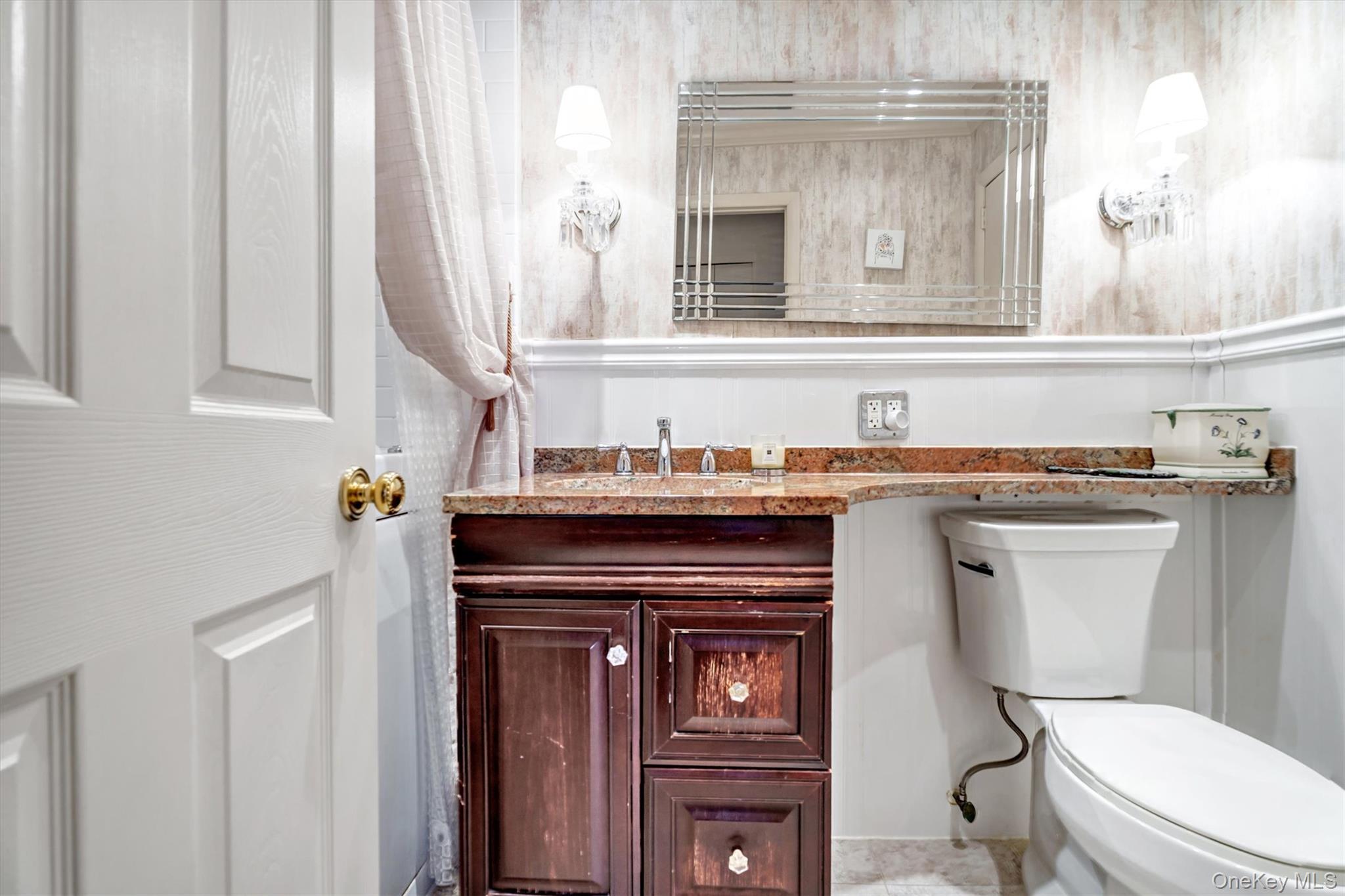 200 S Middle Neck Road # J-6, Great Neck, NY 11021