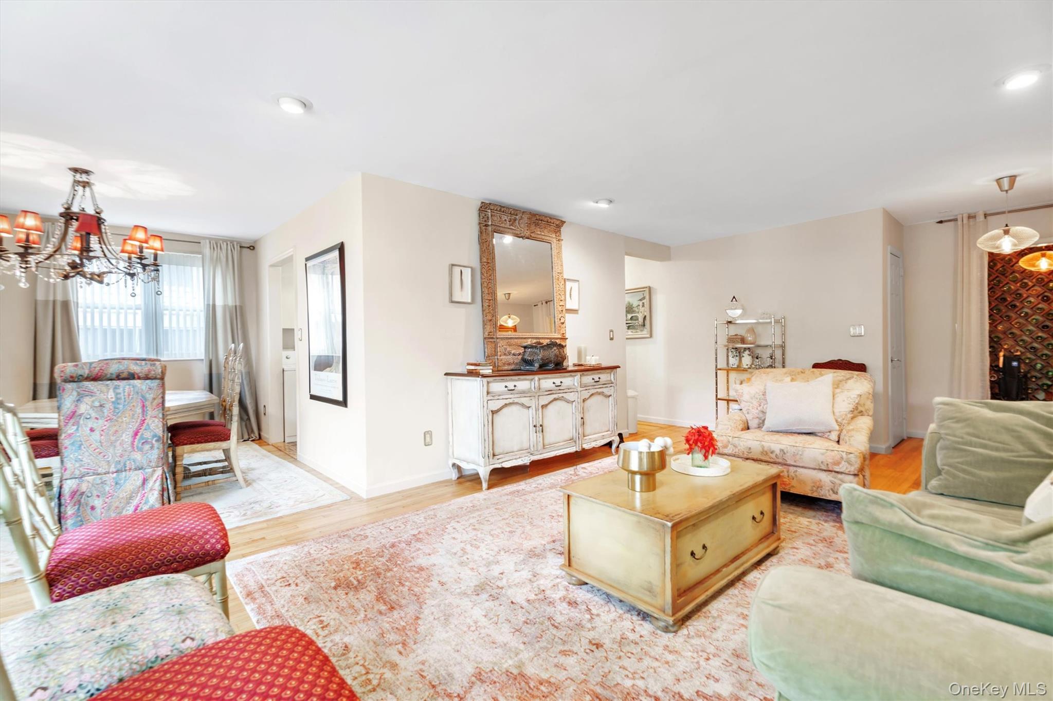 200 S Middle Neck Road # J-6, Great Neck, NY 11021