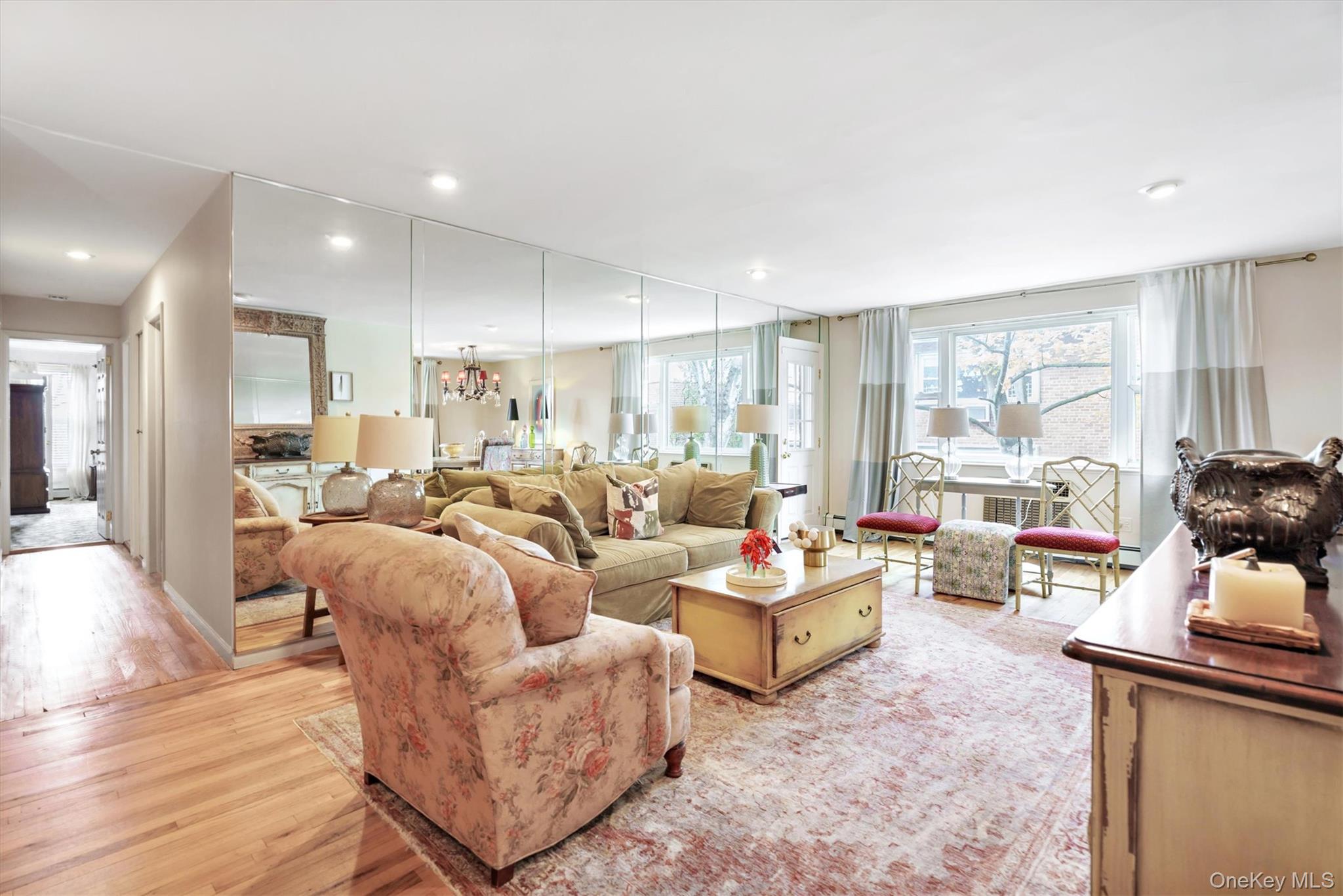 200 S Middle Neck Road # J-6, Great Neck, NY 11021