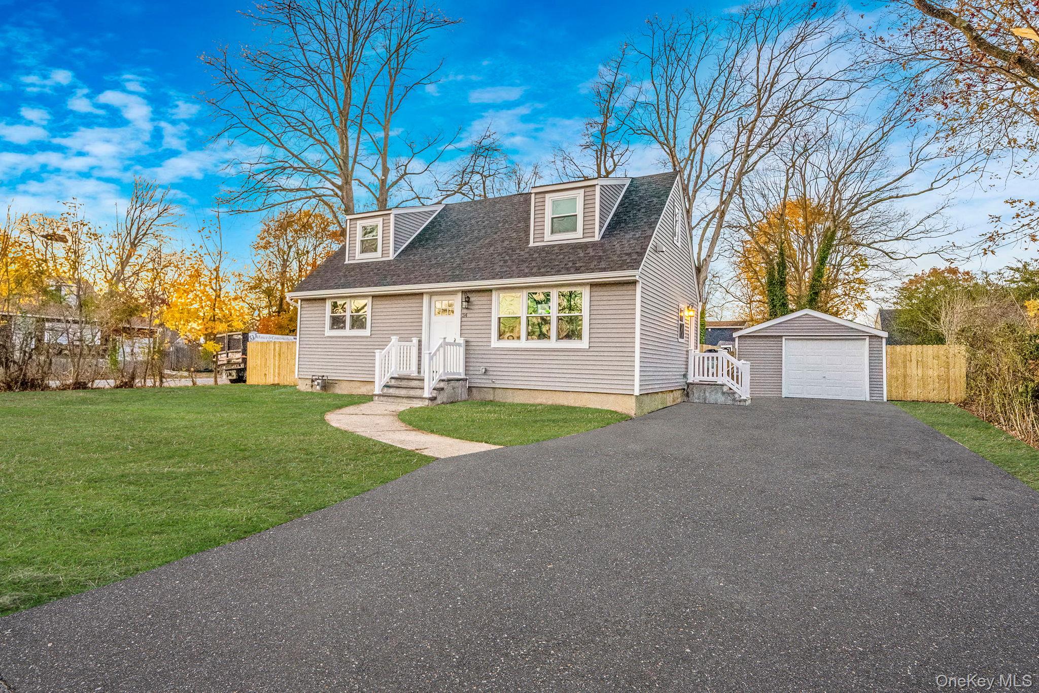 34 Hilliard Avenue, Central Islip, NY 11722