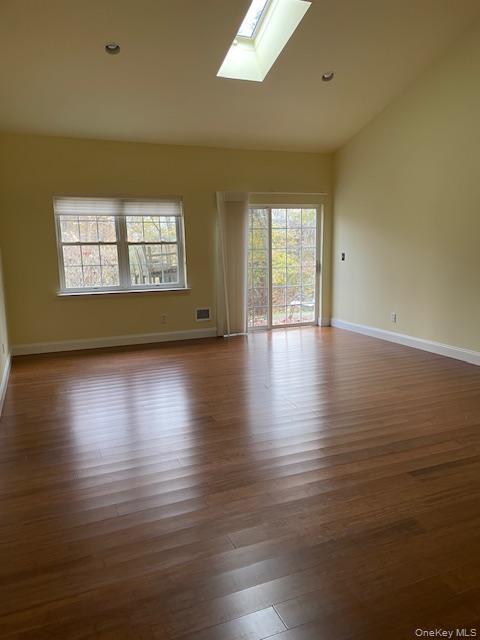 6 Oyster Cove Lane, Blue Point, NY 11715