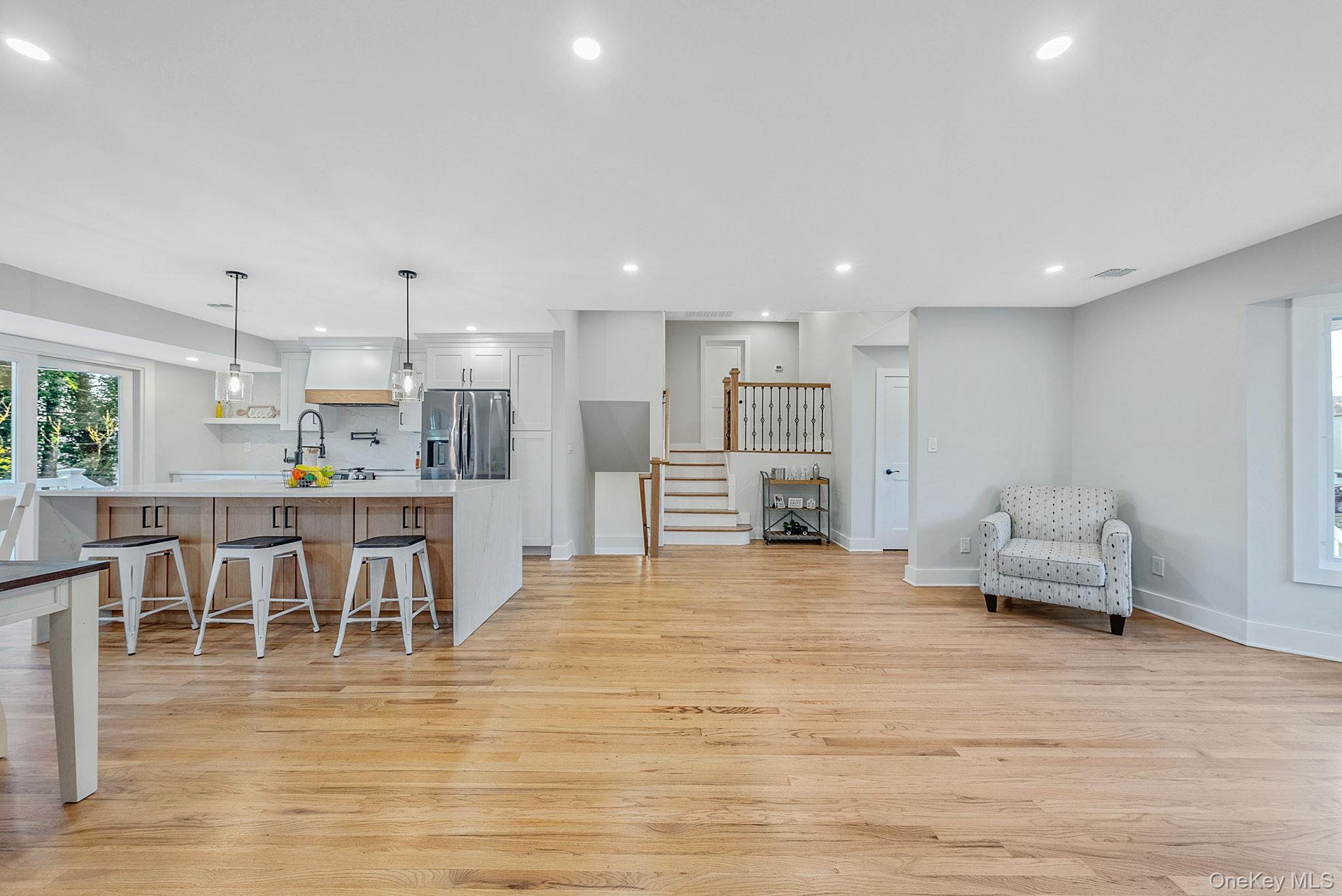 64 Hedgerow Lane, Jericho, NY 11753