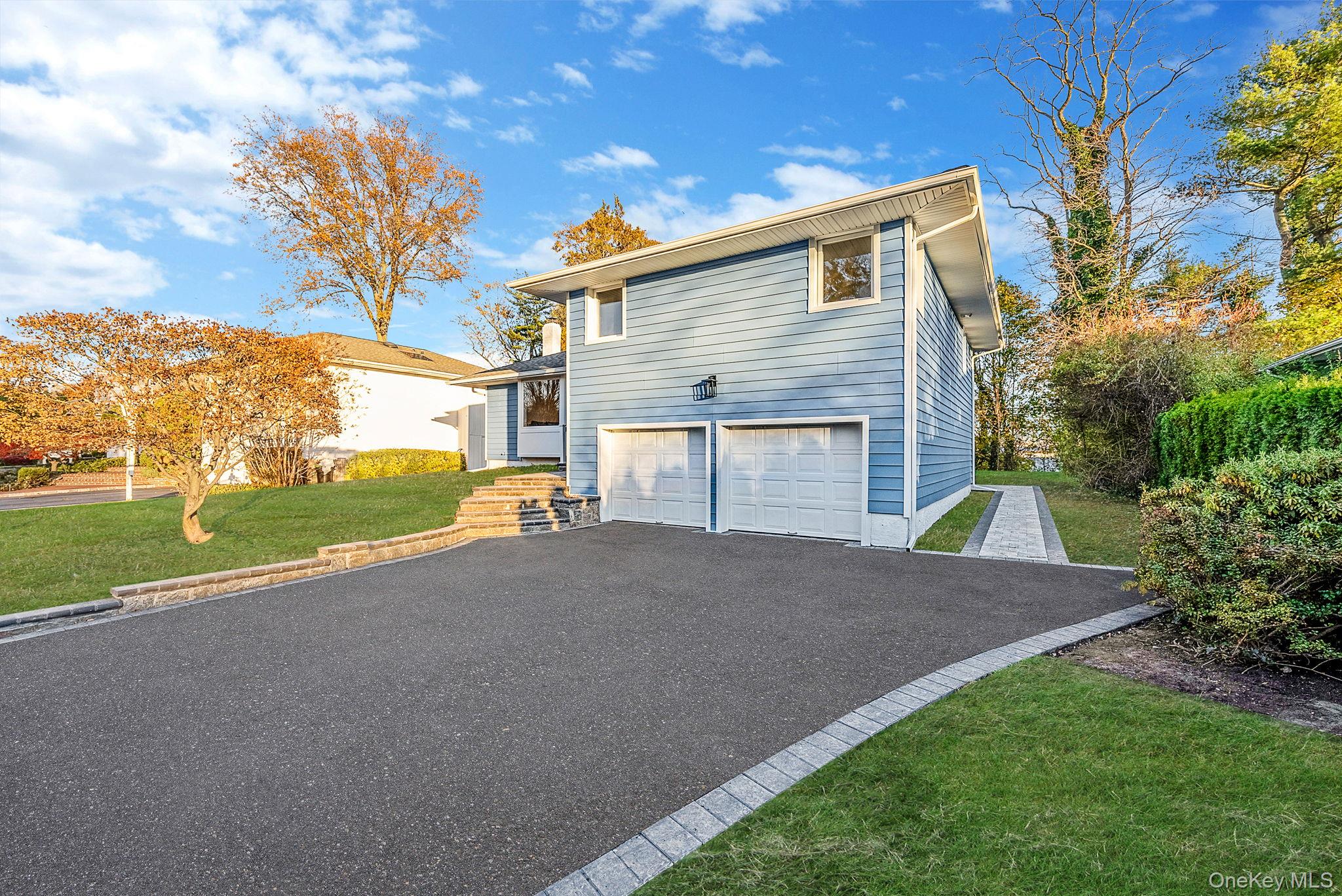 64 Hedgerow Lane, Jericho, NY 11753