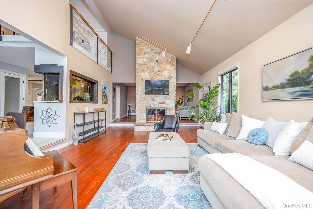 16 Lady Godiva Way, New City, NY 10956